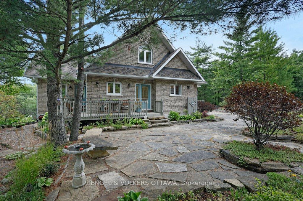Photo 32 of 916 Humphries Road, Horton, Horton Twp — HOMEH