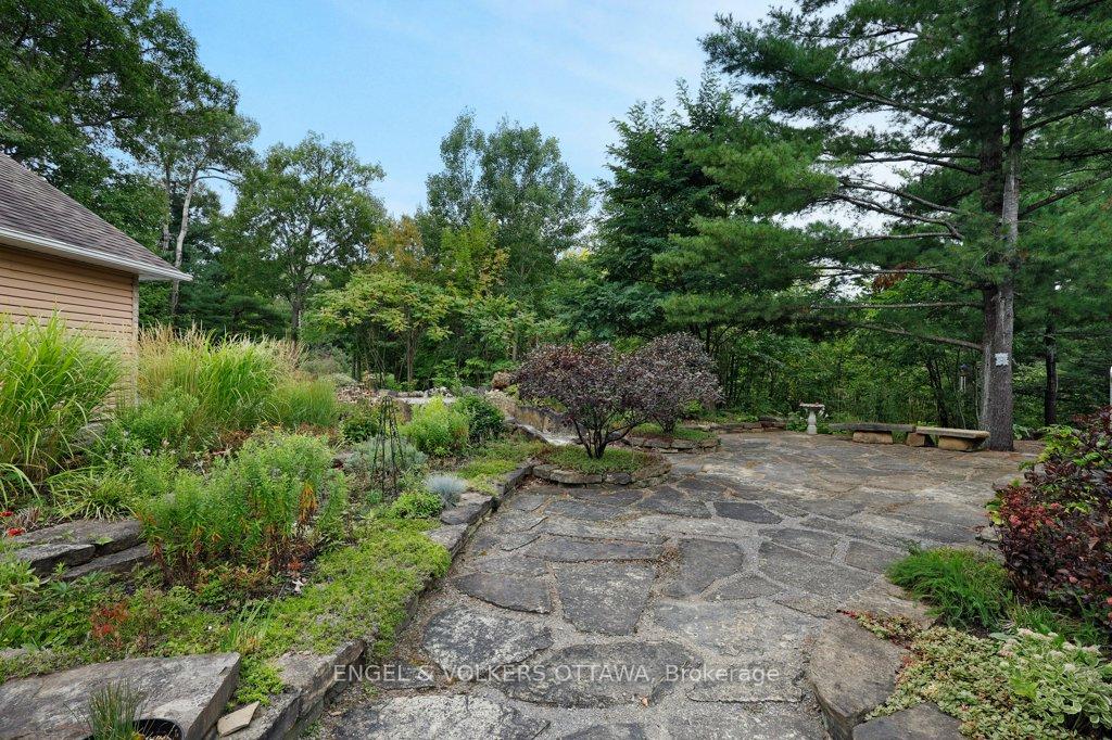 Photo 33 of 916 Humphries Road, Horton, Horton Twp — HOMEH