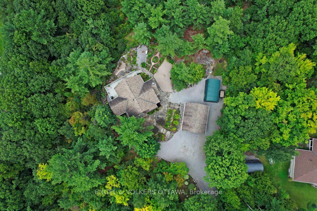 Photo 36 of 916 Humphries Road, Horton, Horton Twp — HOMEH
