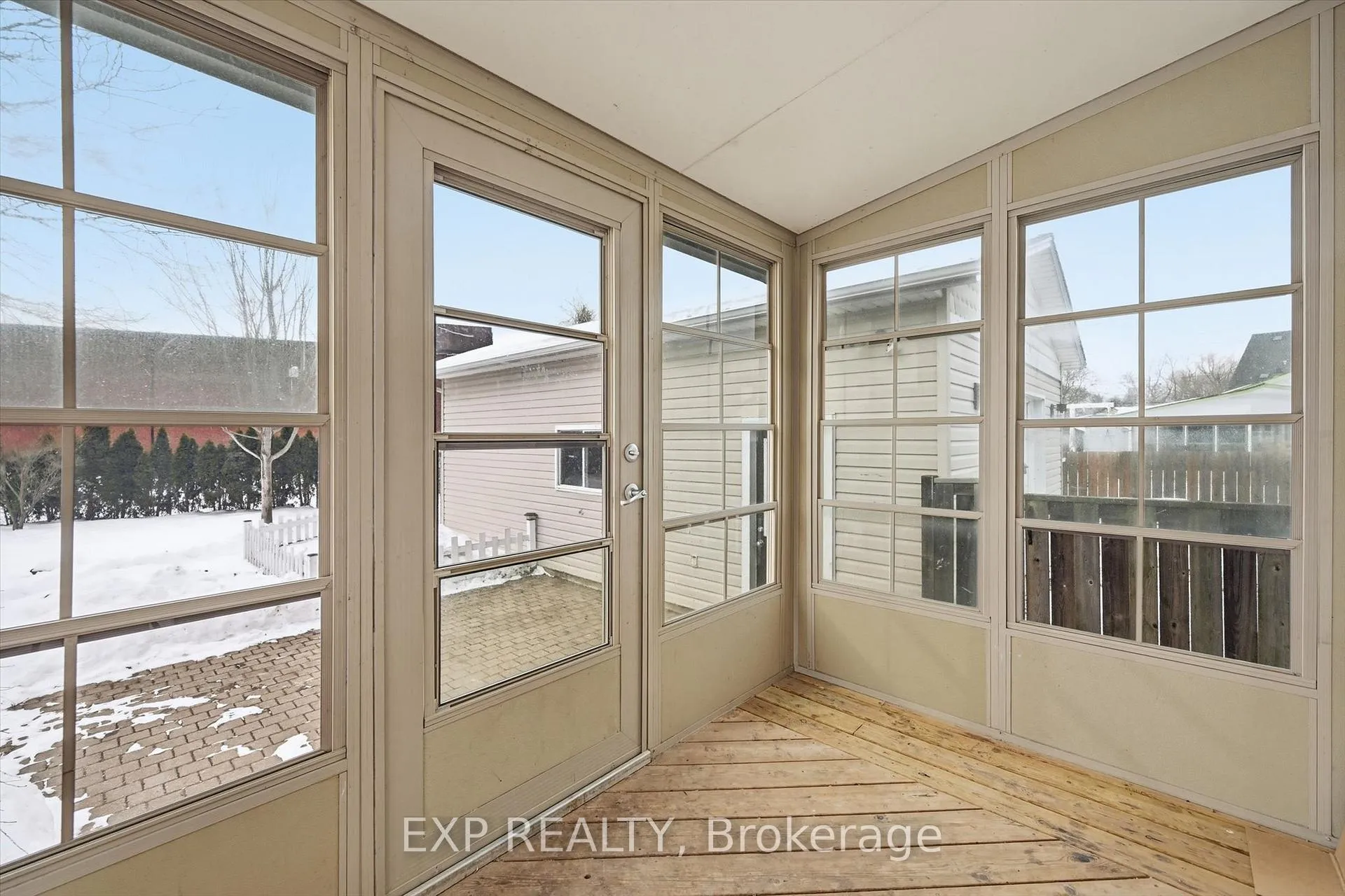 Photo 19 of 91 Devon Road, St. Catharines, Vine/Linwell — HOMEH