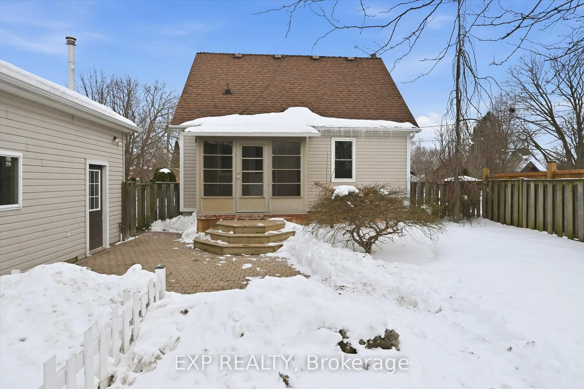 Photo 40 of 91 Devon Road, St. Catharines, Vine/Linwell — HOMEH
