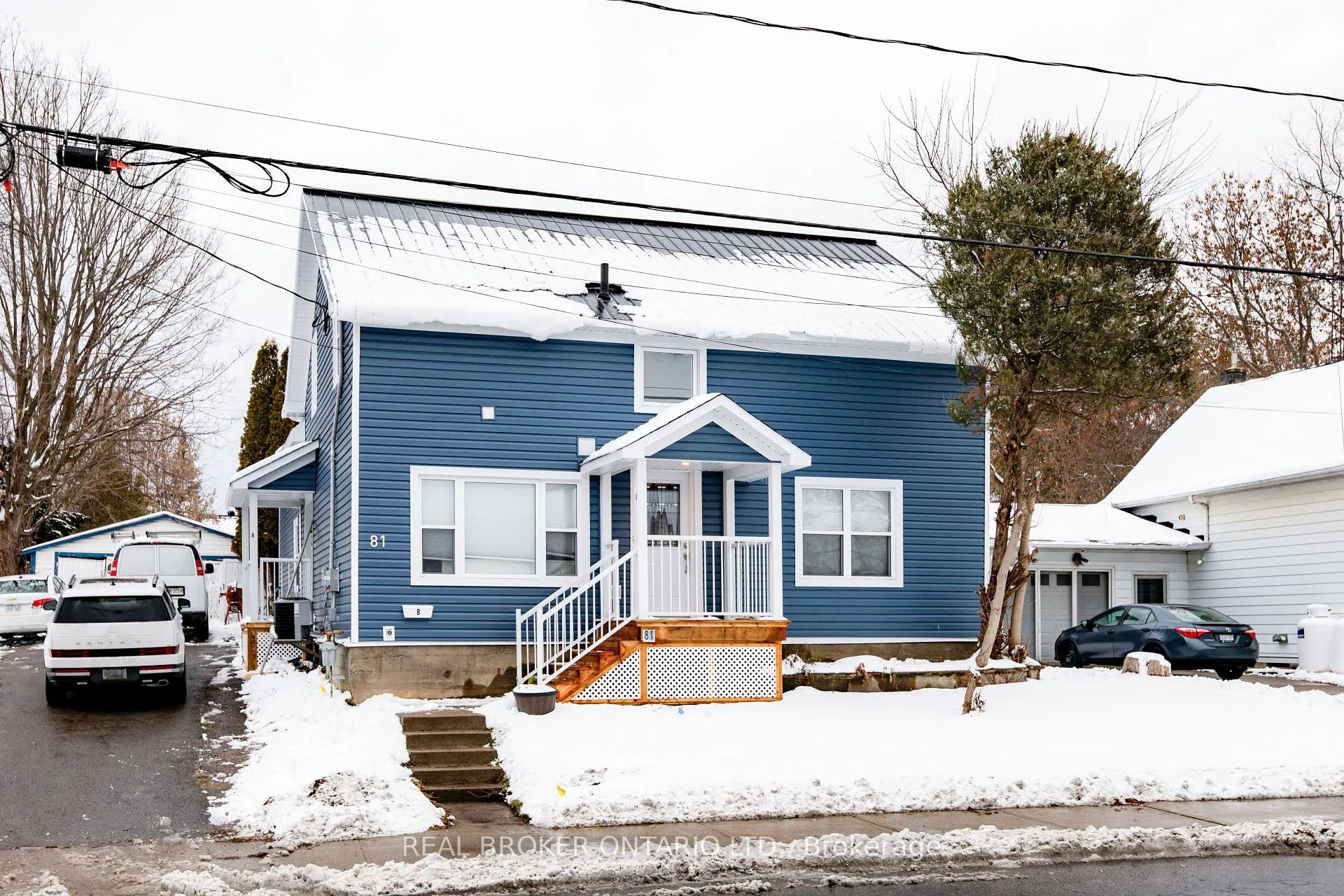 Photo 2 of Unit B, 81 Queen Street, Smiths Falls — HOMEH