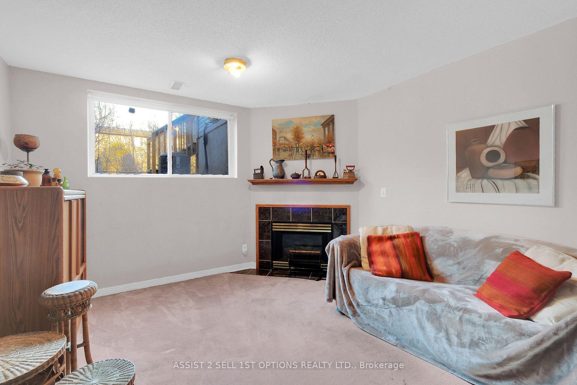Photo 22 of 31 Rhapsody Lane S, Ottawa, Hunt Club Woods — HOMEH