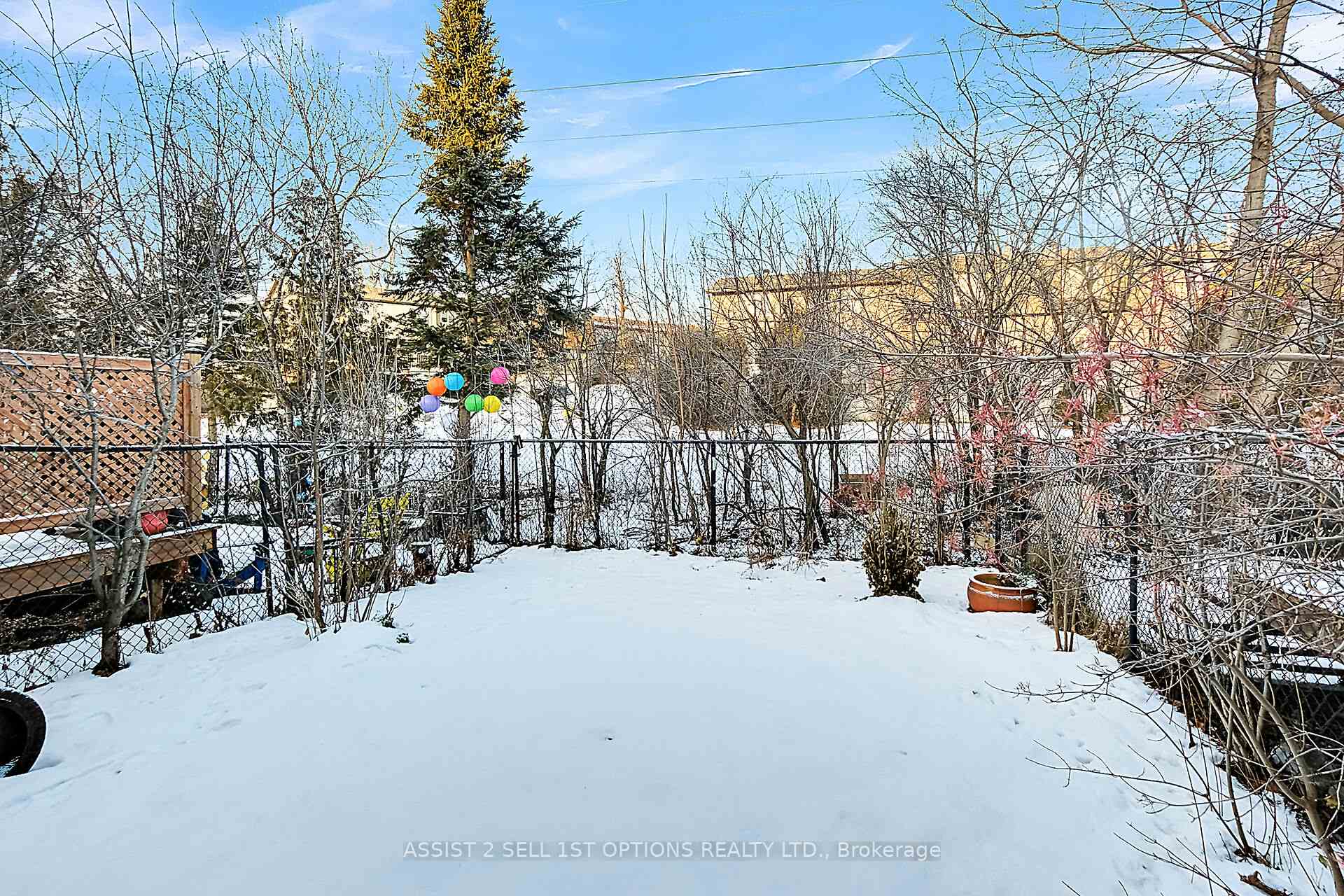 Photo 23 of 31 Rhapsody Lane S, Ottawa, Hunt Club Woods — HOMEH