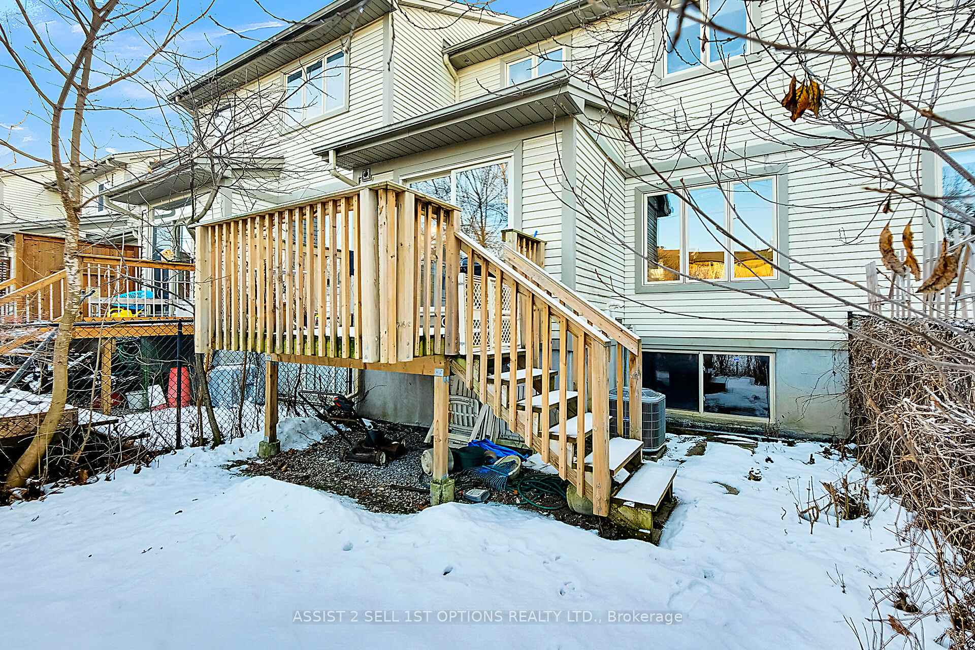 Photo 25 of 31 Rhapsody Lane S, Ottawa, Hunt Club Woods — HOMEH
