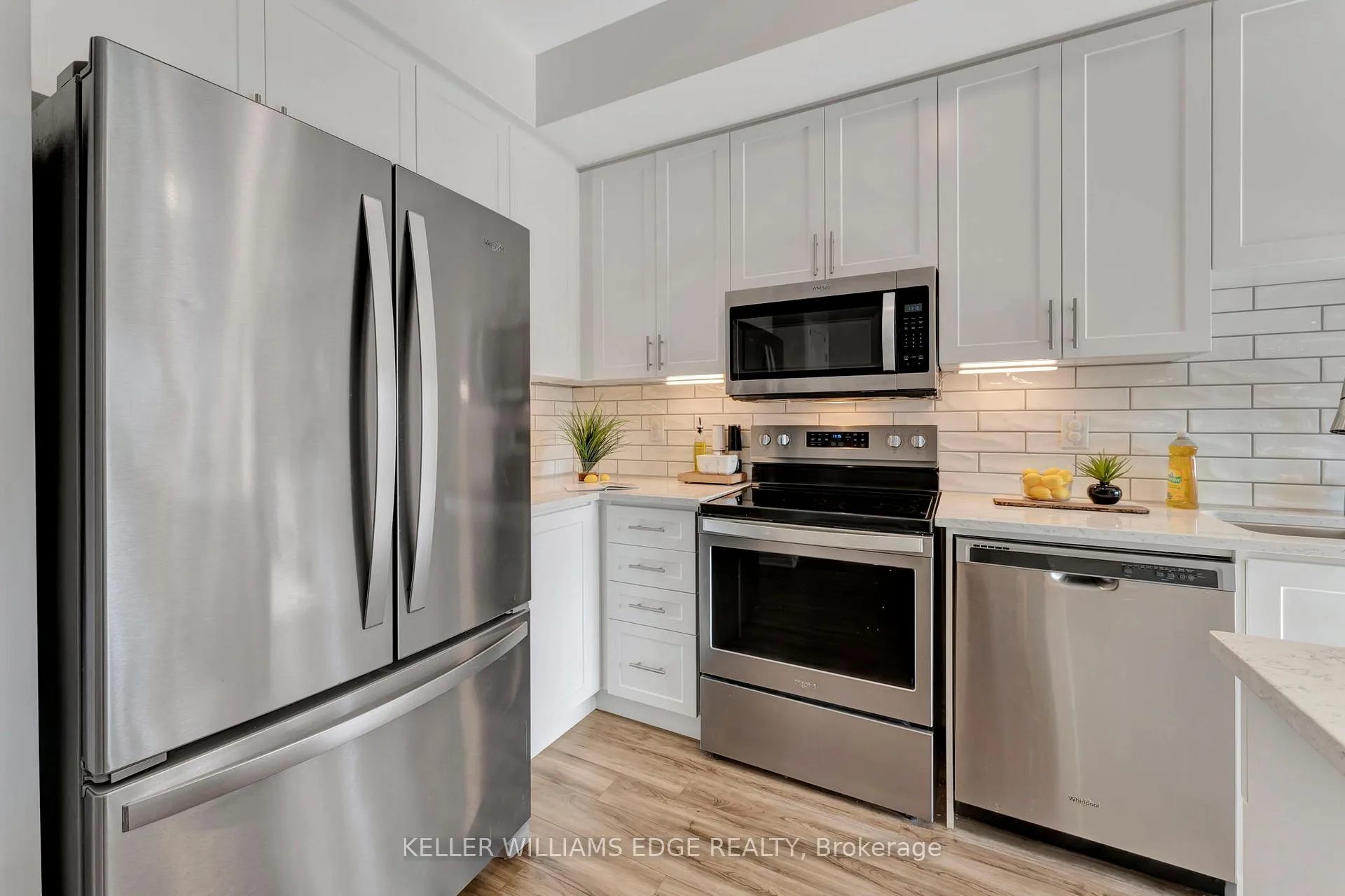 Photo 10 of Unit 3, 383 Dundas Street E, Hamilton, Waterdown — HOMEH