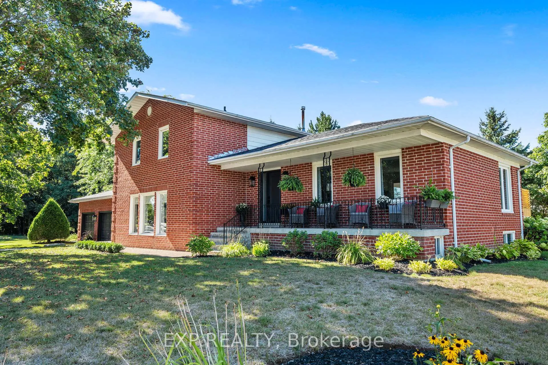 Photo 4 of 24 Riverview Drive, Scugog, Port Perry — HOMEH