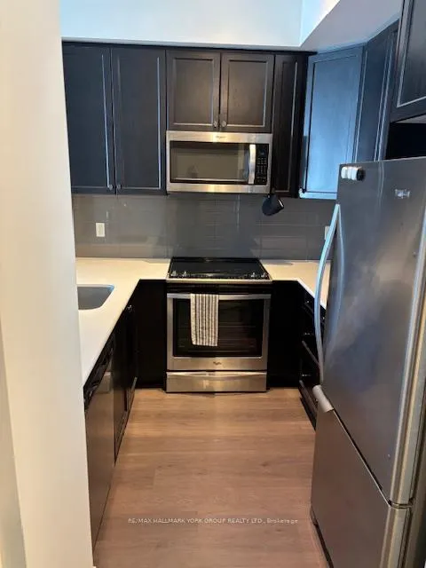 Photo 8 of Unit 35, 555 William Graham Drive, Aurora, Rural Aurora — HOMEH