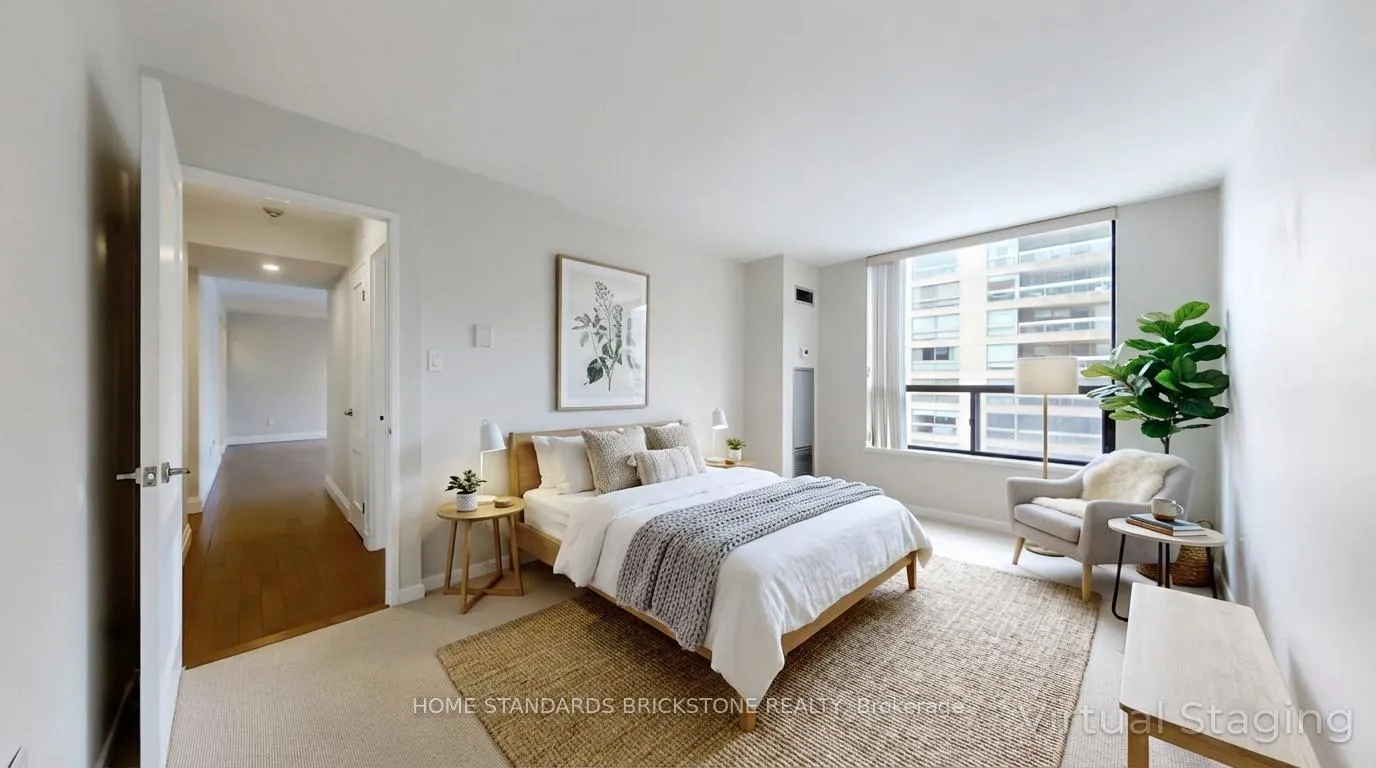 Photo 19 of Unit 803, 47 St Clair Avenue W, Toronto, Yonge-St. Clair — HOMEH