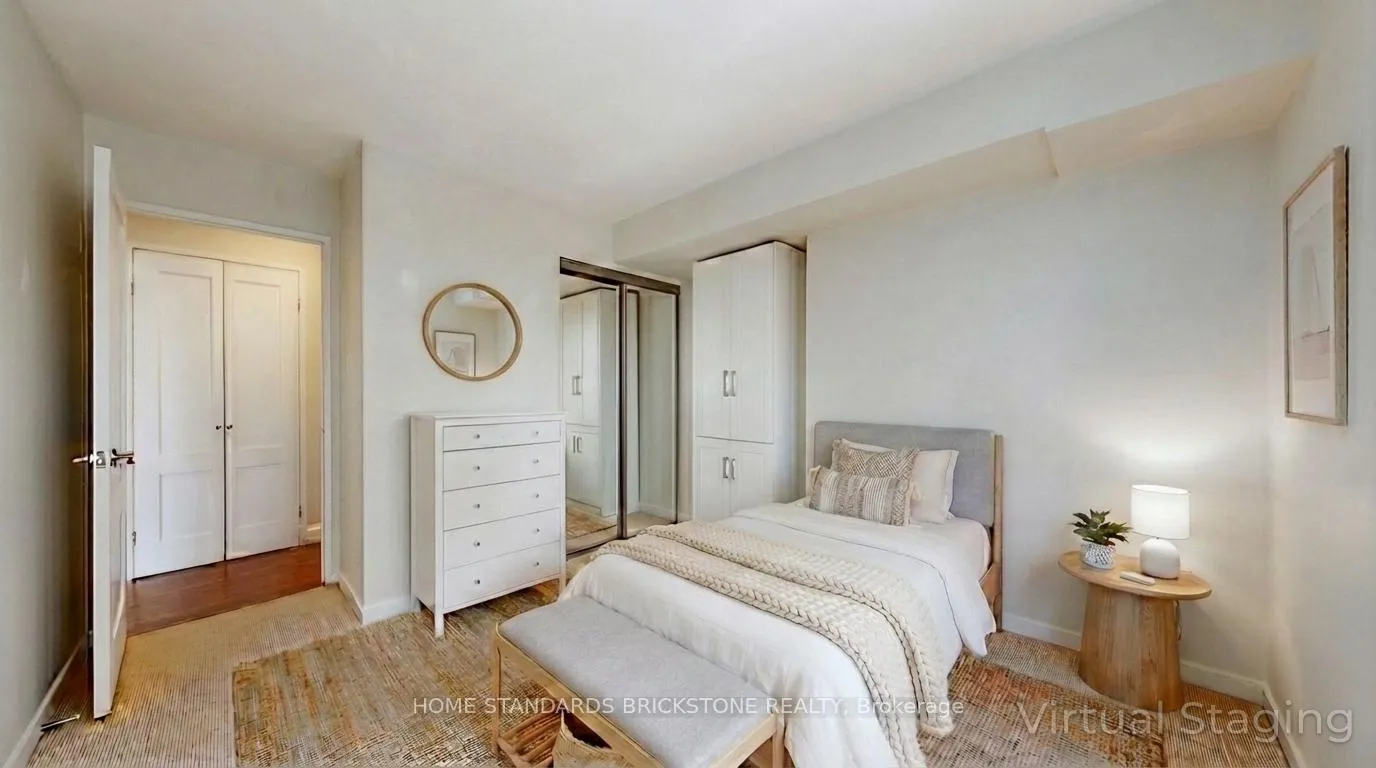 Photo 25 of Unit 803, 47 St Clair Avenue W, Toronto, Yonge-St. Clair — HOMEH
