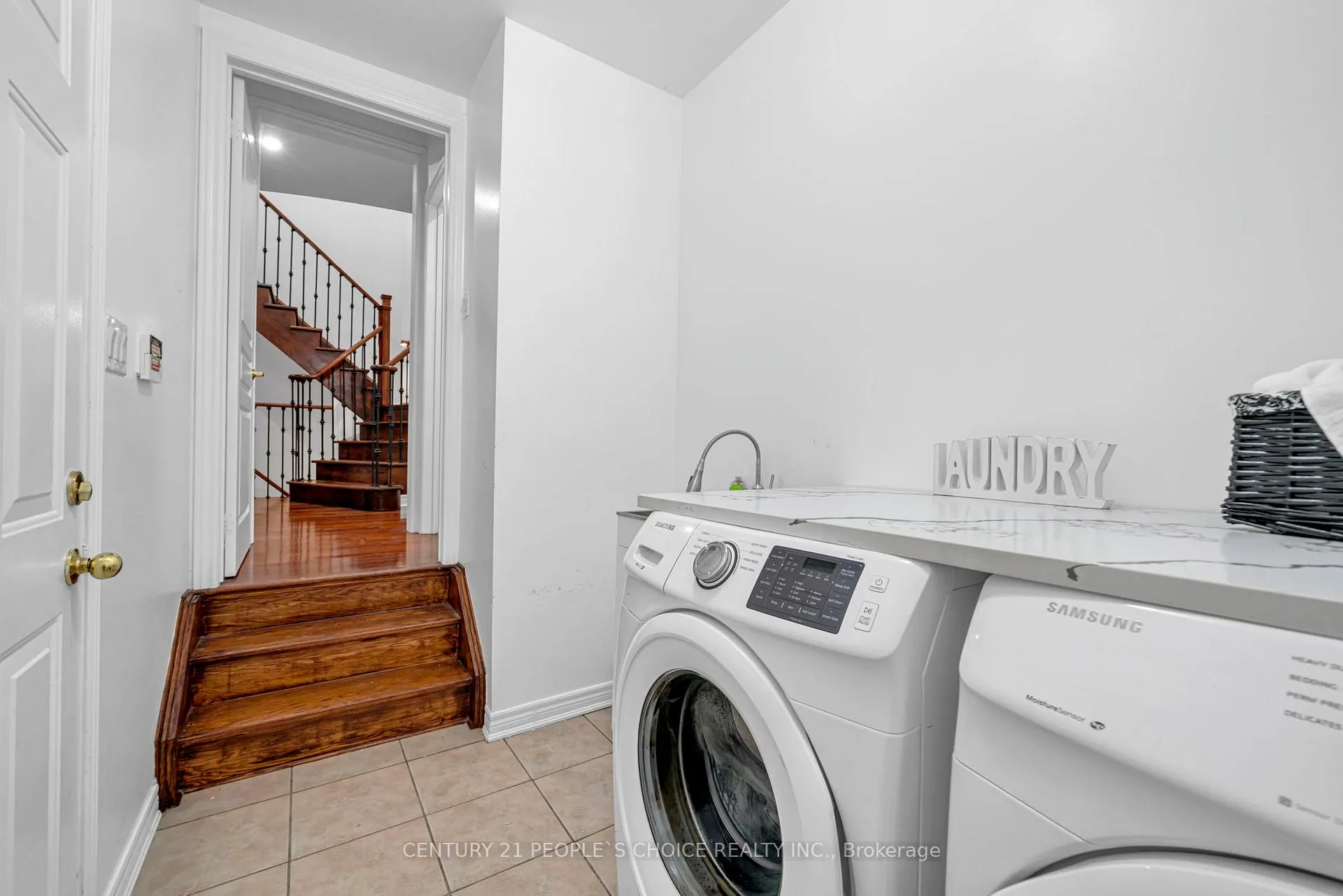 Photo 12 of 52 Smoothwater Terrace, Markham, Box Grove — HOMEH