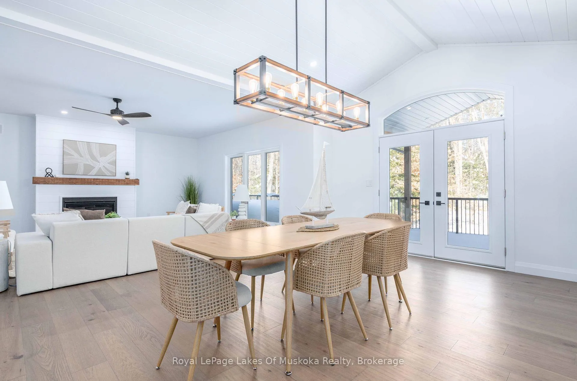 Photo 6 of 1030 Xavier Street, Gravenhurst, Morrison — HOMEH