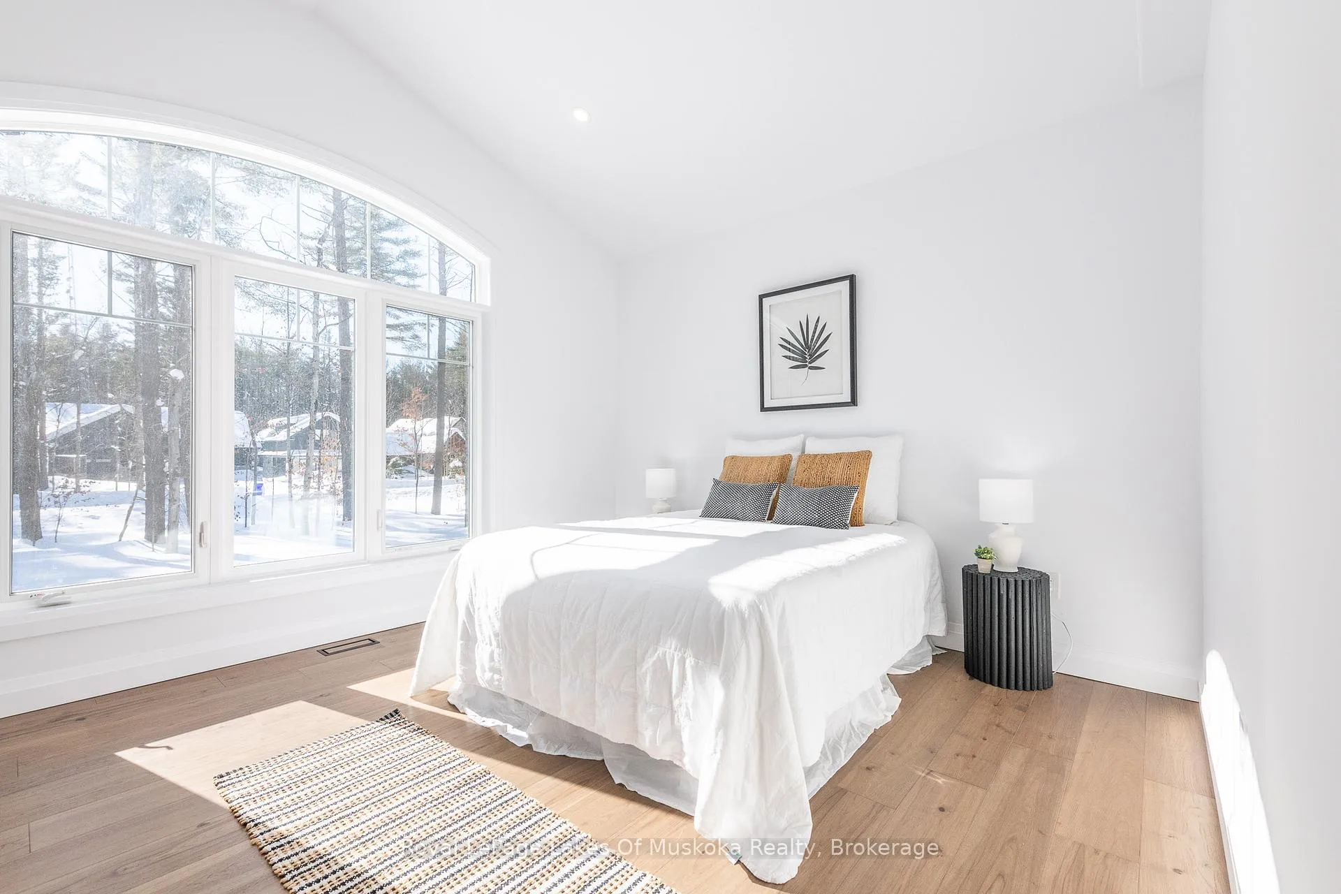 Photo 20 of 1030 Xavier Street, Gravenhurst, Morrison — HOMEH