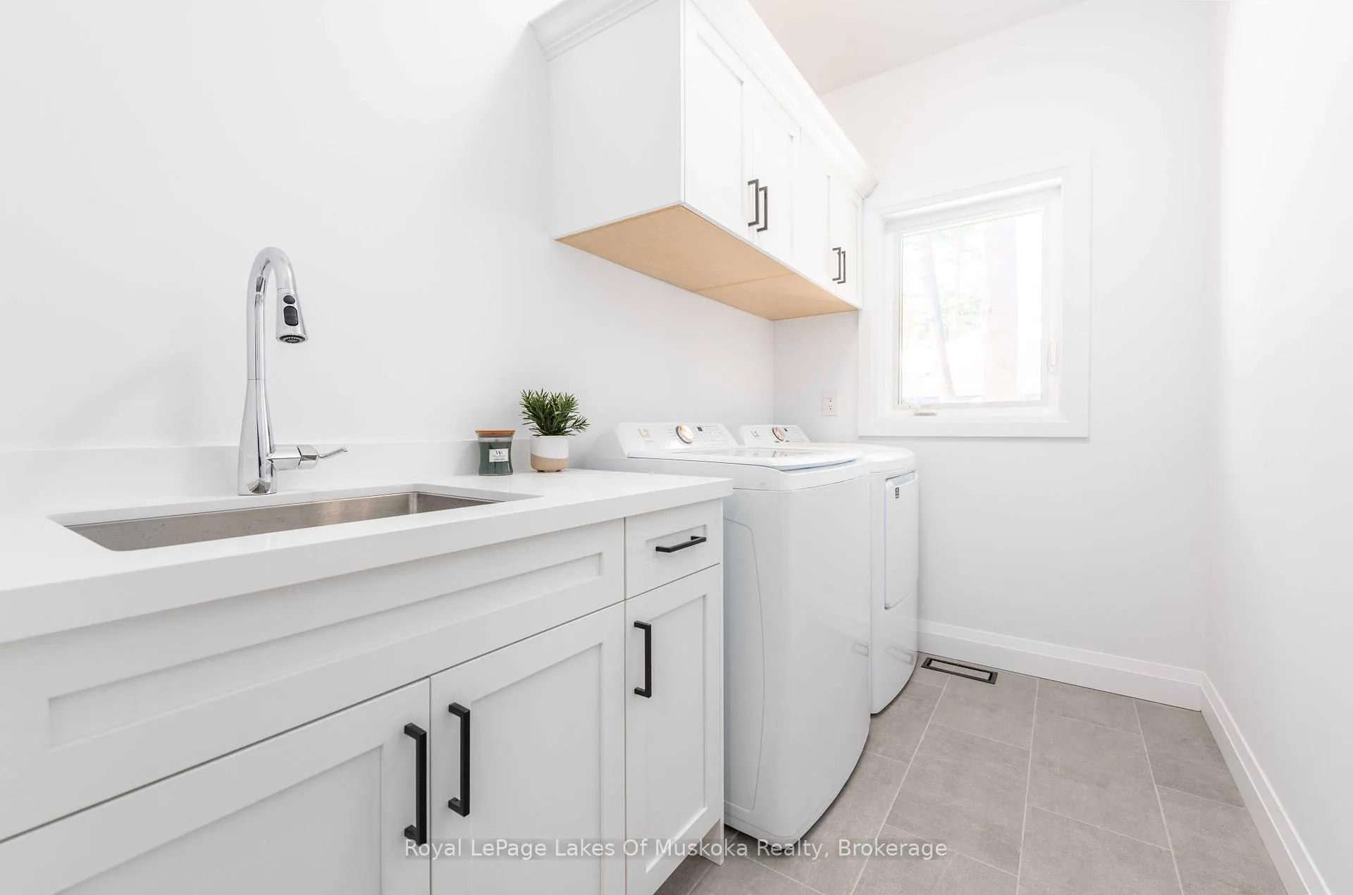 Photo 22 of 1030 Xavier Street, Gravenhurst, Morrison — HOMEH