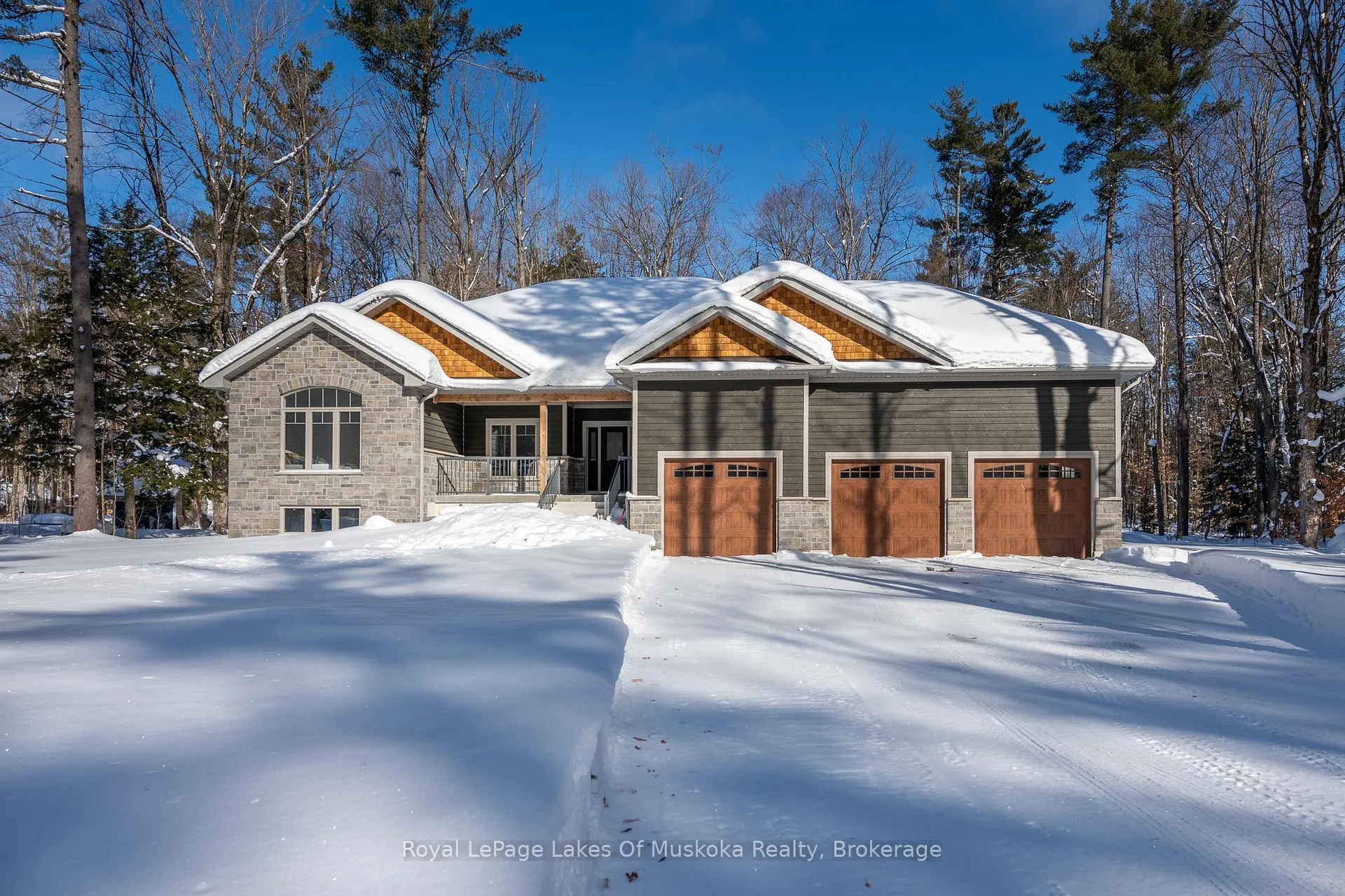 Photo 35 of 1030 Xavier Street, Gravenhurst, Morrison — HOMEH
