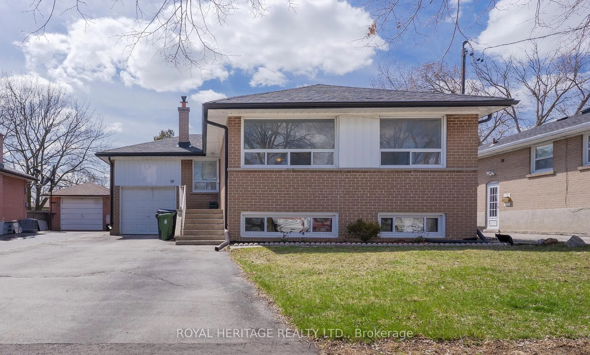 Photo 1 of 55 Bridgenorth Crescent, Etobicoke, Thistletown-Beaumonde Heights — HOMEH