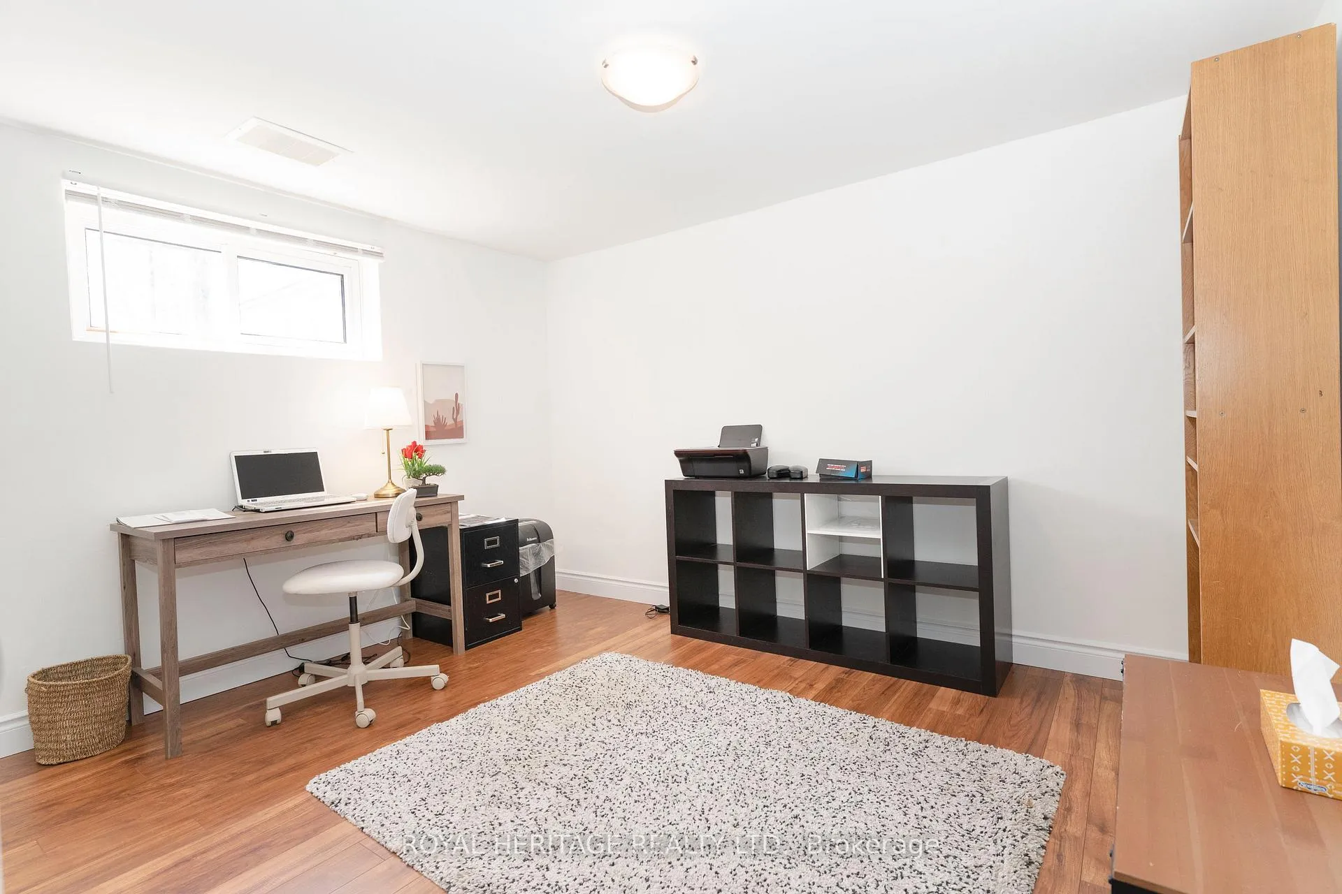 Photo 16 of 55 Bridgenorth Crescent, Etobicoke, Thistletown-Beaumonde Heights — HOMEH