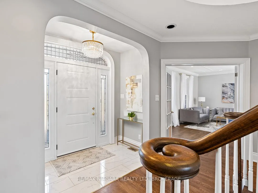 Photo 7 of 10187 Lakeshore Road W, Wainfleet, Lakeshore — HOMEH
