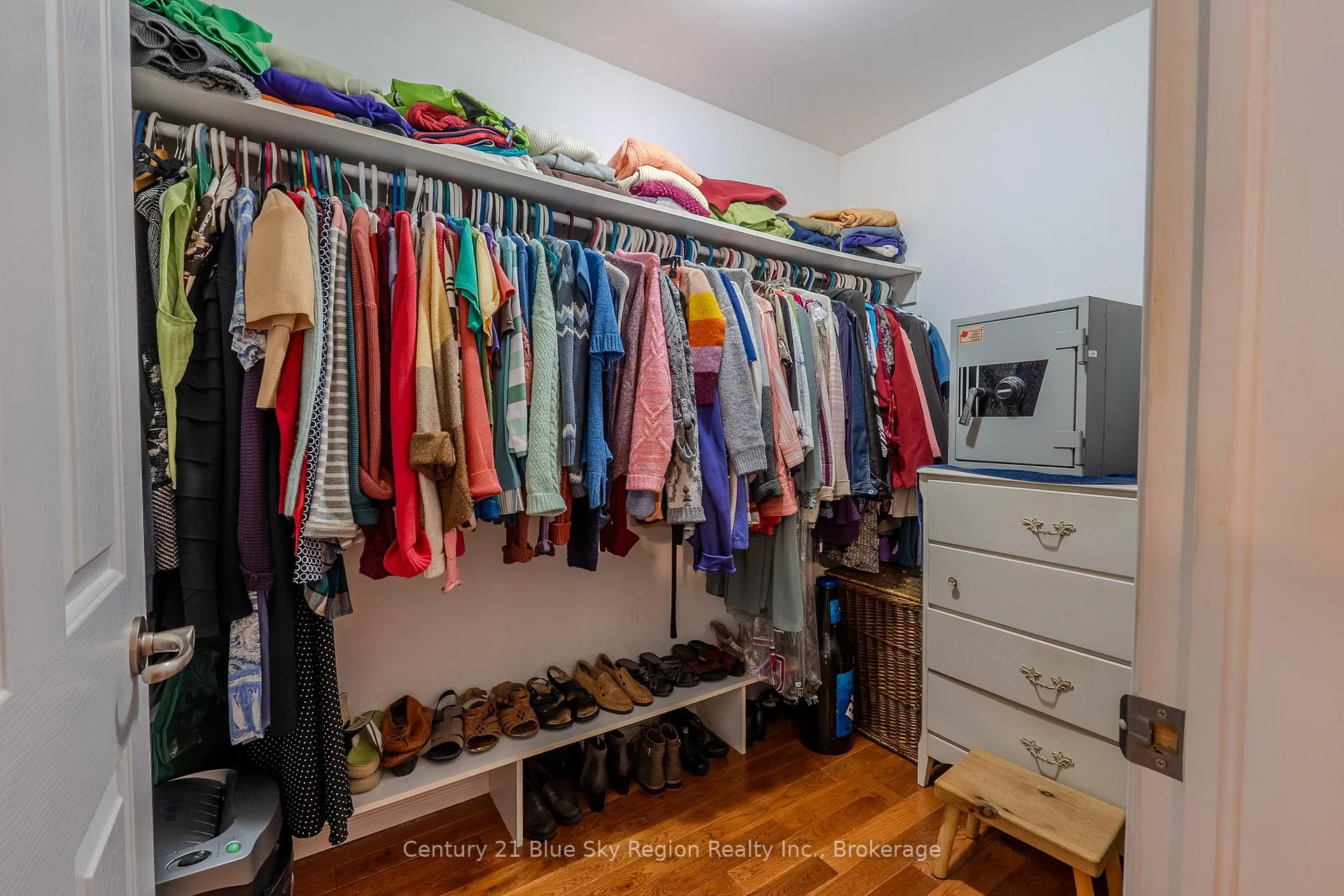 Photo 21 of 220 Hummel Line, Powassan, Trout Creek — HOMEH