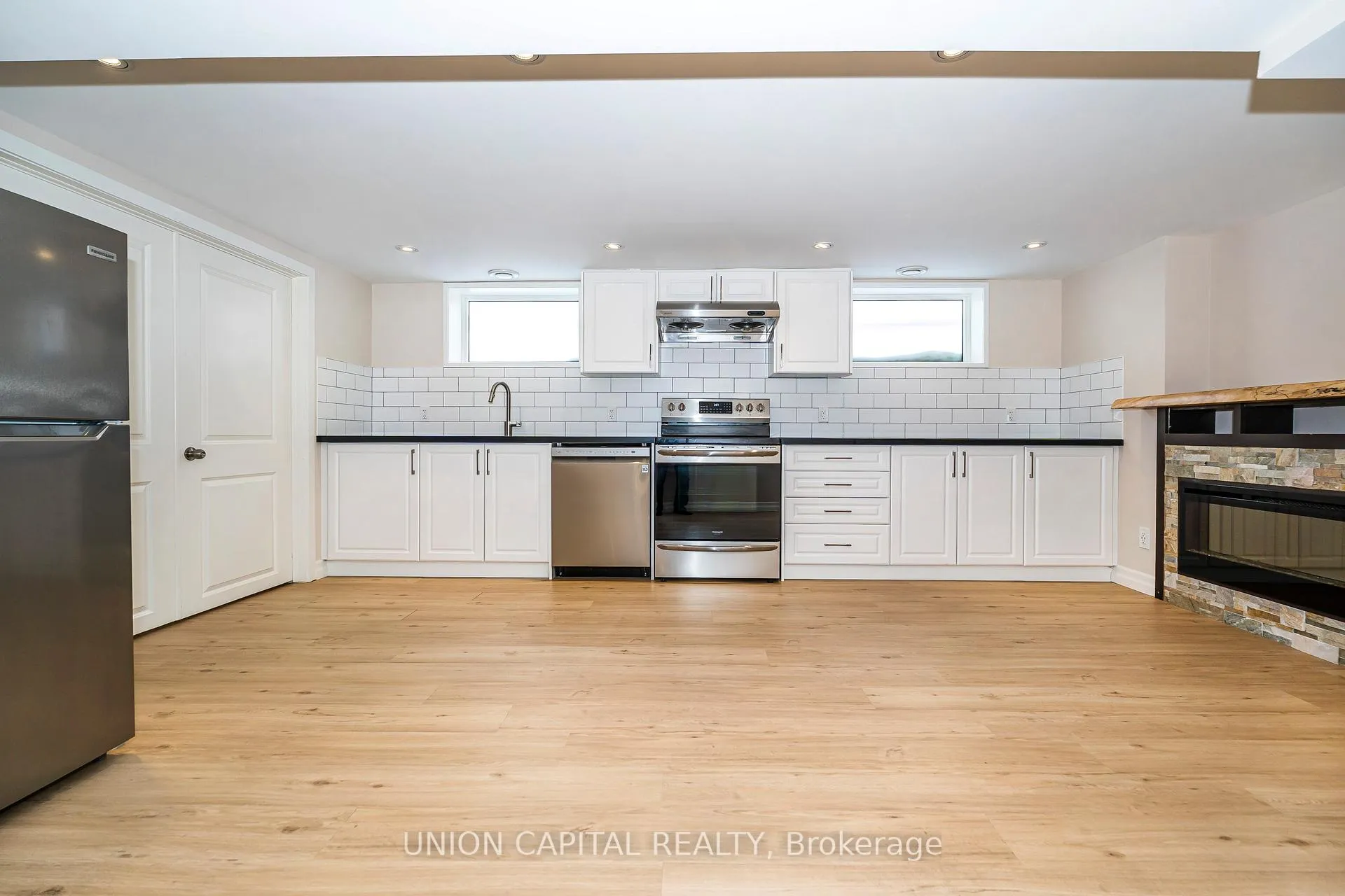 Photo 2 of Unit Basement, 40 Peveril Hill N, Toronto, Humewood-Cedarvale — HOMEH