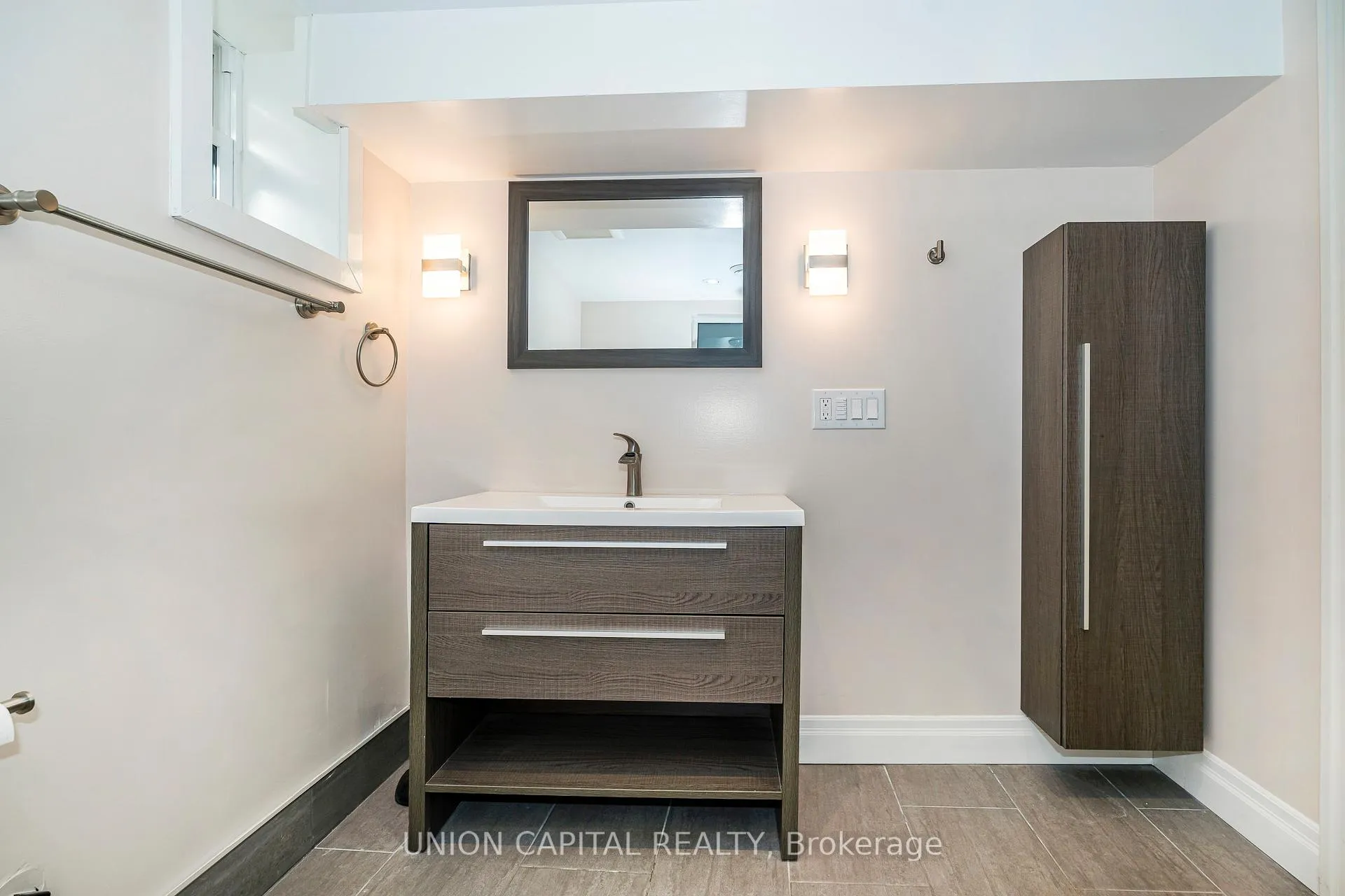 Photo 18 of Unit Basement, 40 Peveril Hill N, Toronto, Humewood-Cedarvale — HOMEH