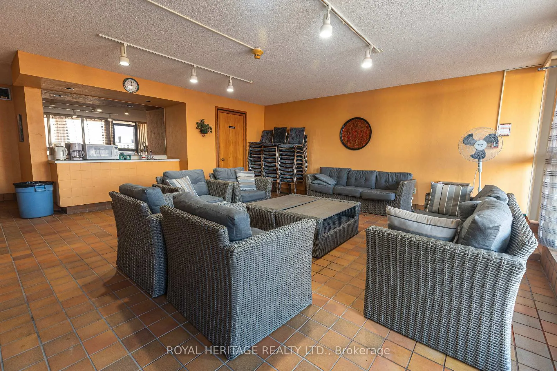 Photo 45 of Unit 201, 80 Athol Street, Oshawa, Central — HOMEH