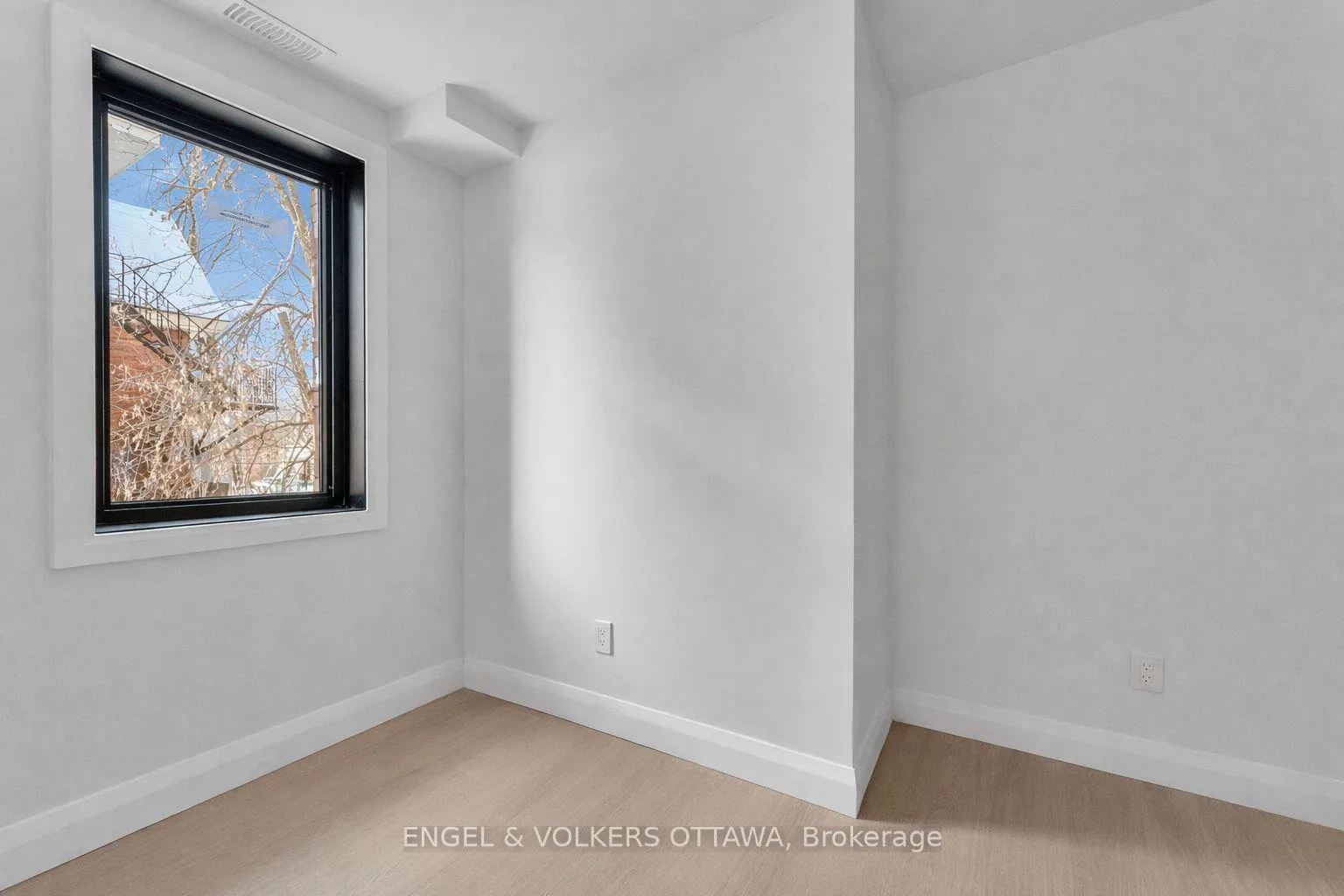 Photo 11 of Unit 5, 77 Florence Street, Ottawa, Ottawa Centre — HOMEH