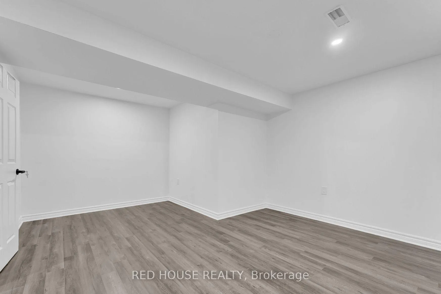 Photo 36 of 985 Sandcliff Drive, Oshawa, Pinecrest — HOMEH