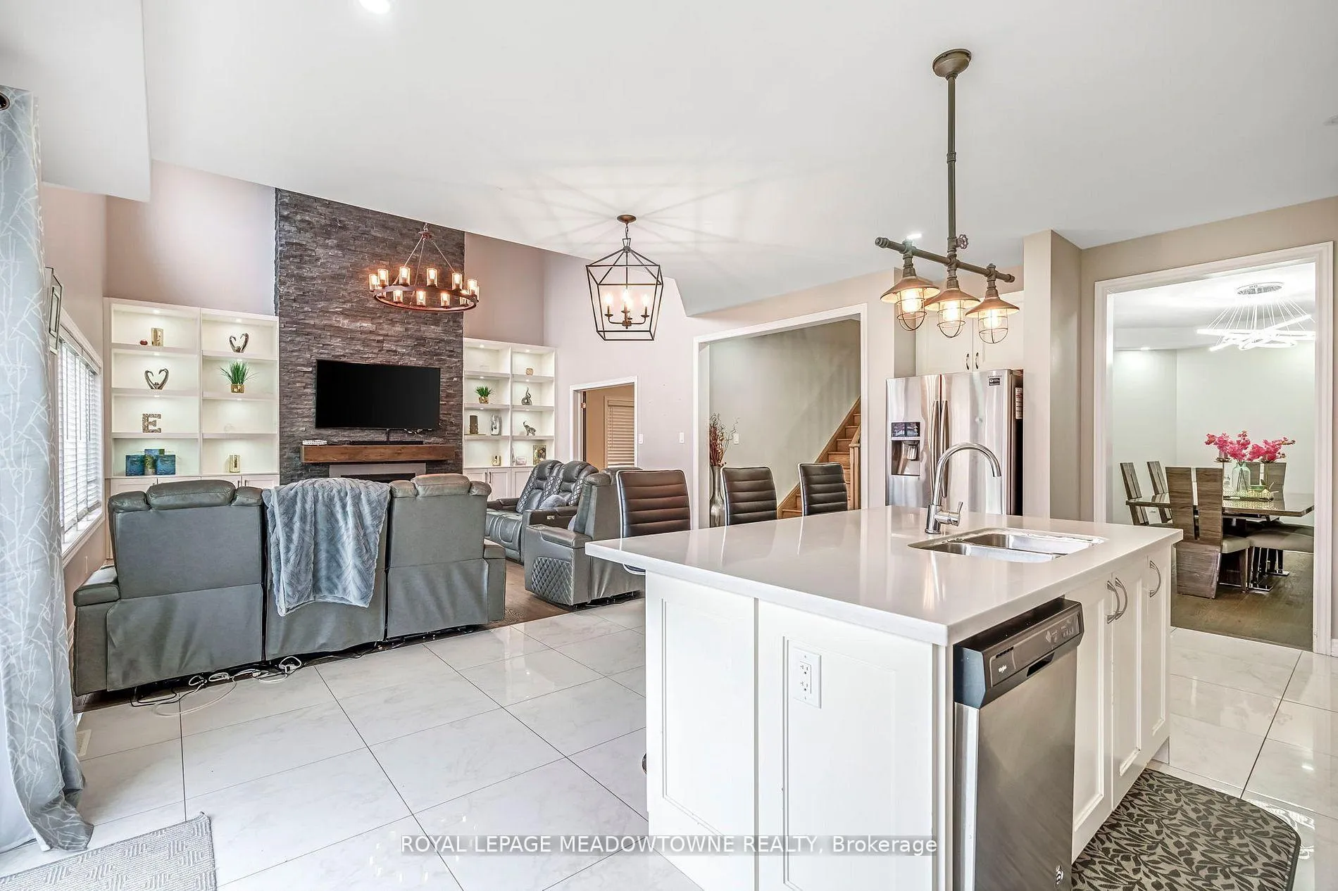Photo 17 of 1029 Barton Way, Innisfil, Rural Innisfil — HOMEH