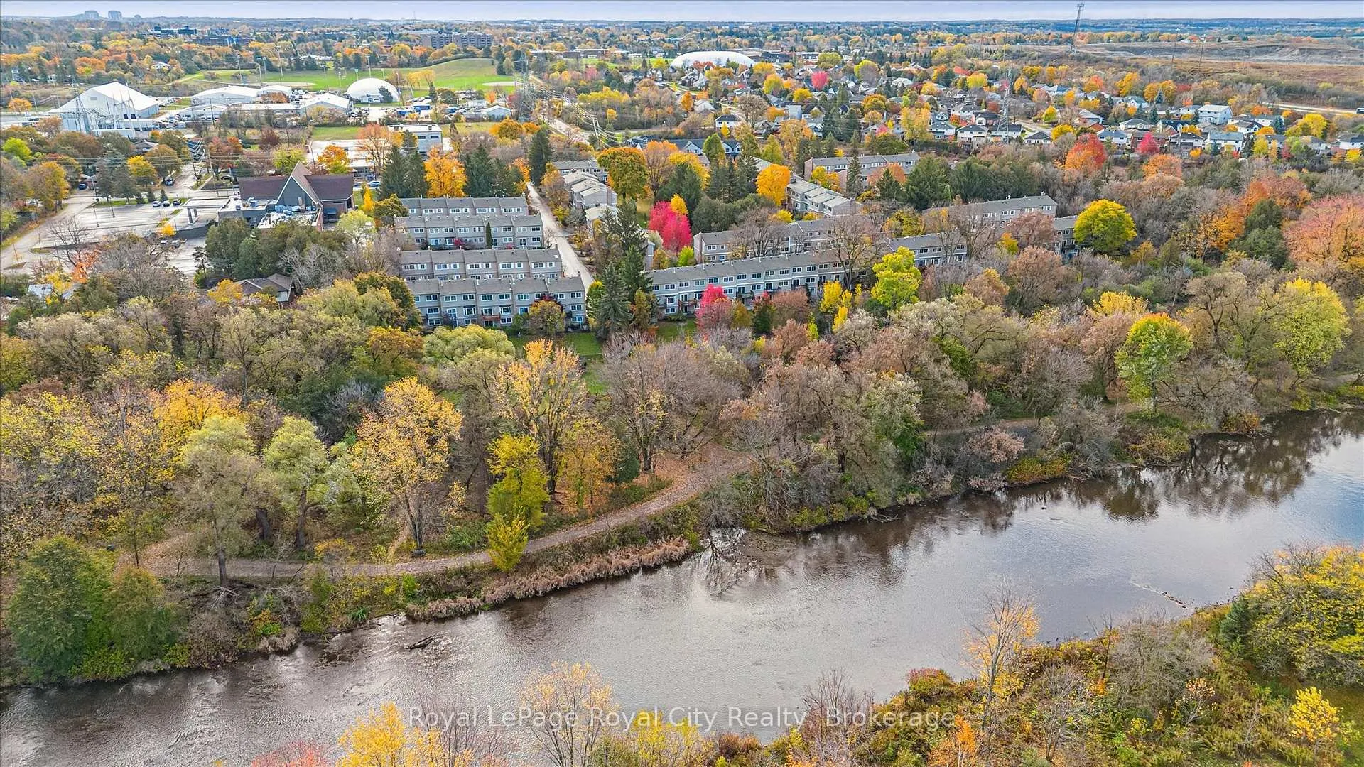 Photo 3 of Unit 81, 295 Water Street, Guelph, Dovercliffe Park/Old University — HOMEH
