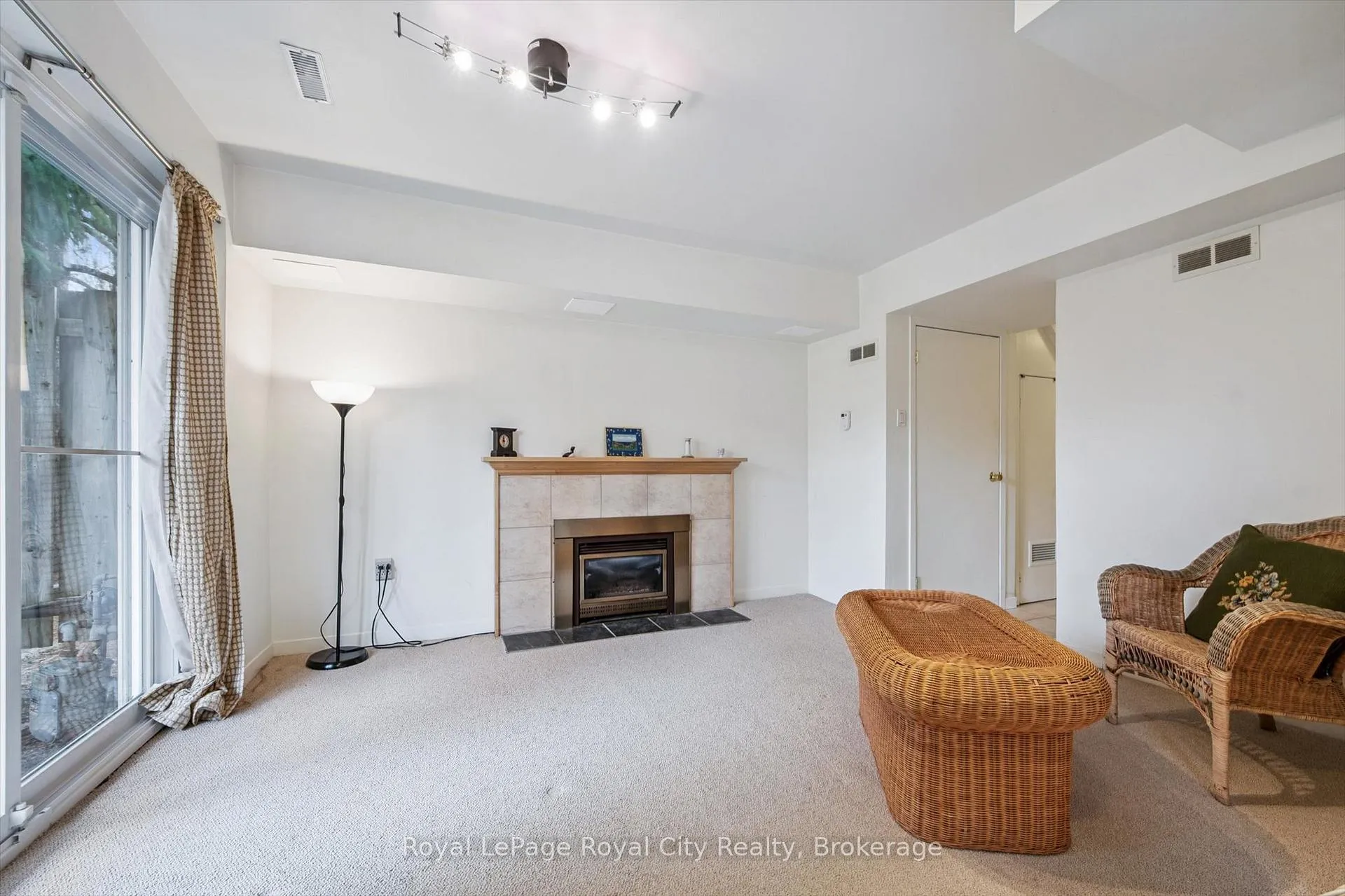 Photo 35 of Unit 81, 295 Water Street, Guelph, Dovercliffe Park/Old University — HOMEH