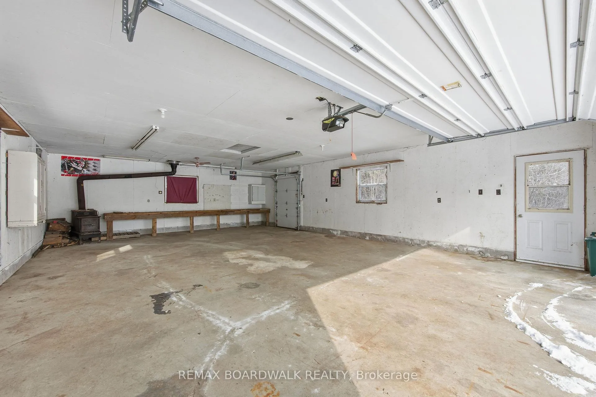 Photo 10 of 3740 Maple Avenue, Augusta, Augusta Twp — HOMEH