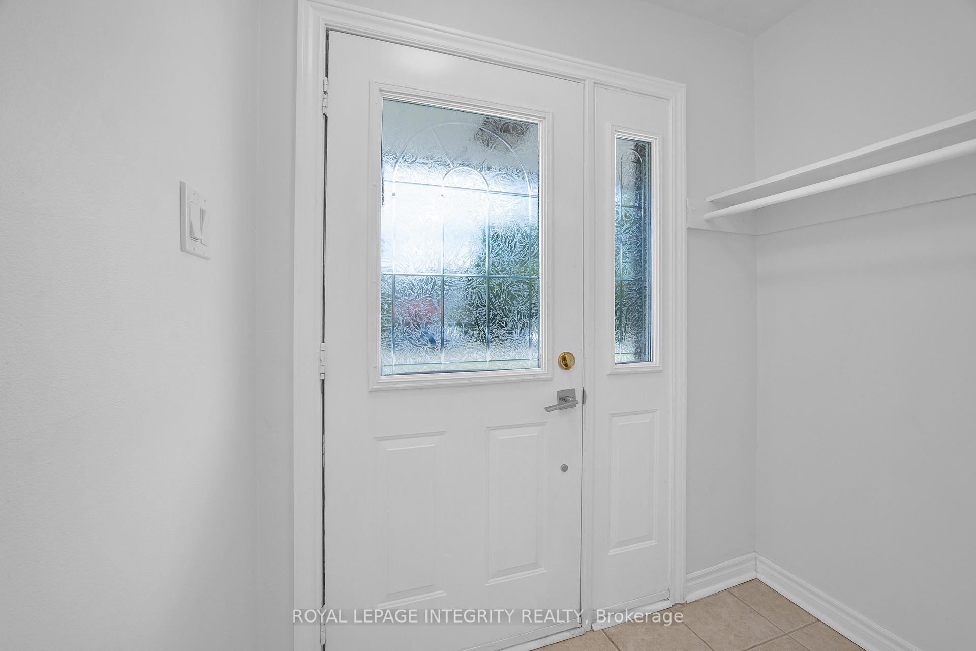 Photo 6 of 18 Sullivan Avenue, Ottawa, Meadowlands/Crestview — HOMEH