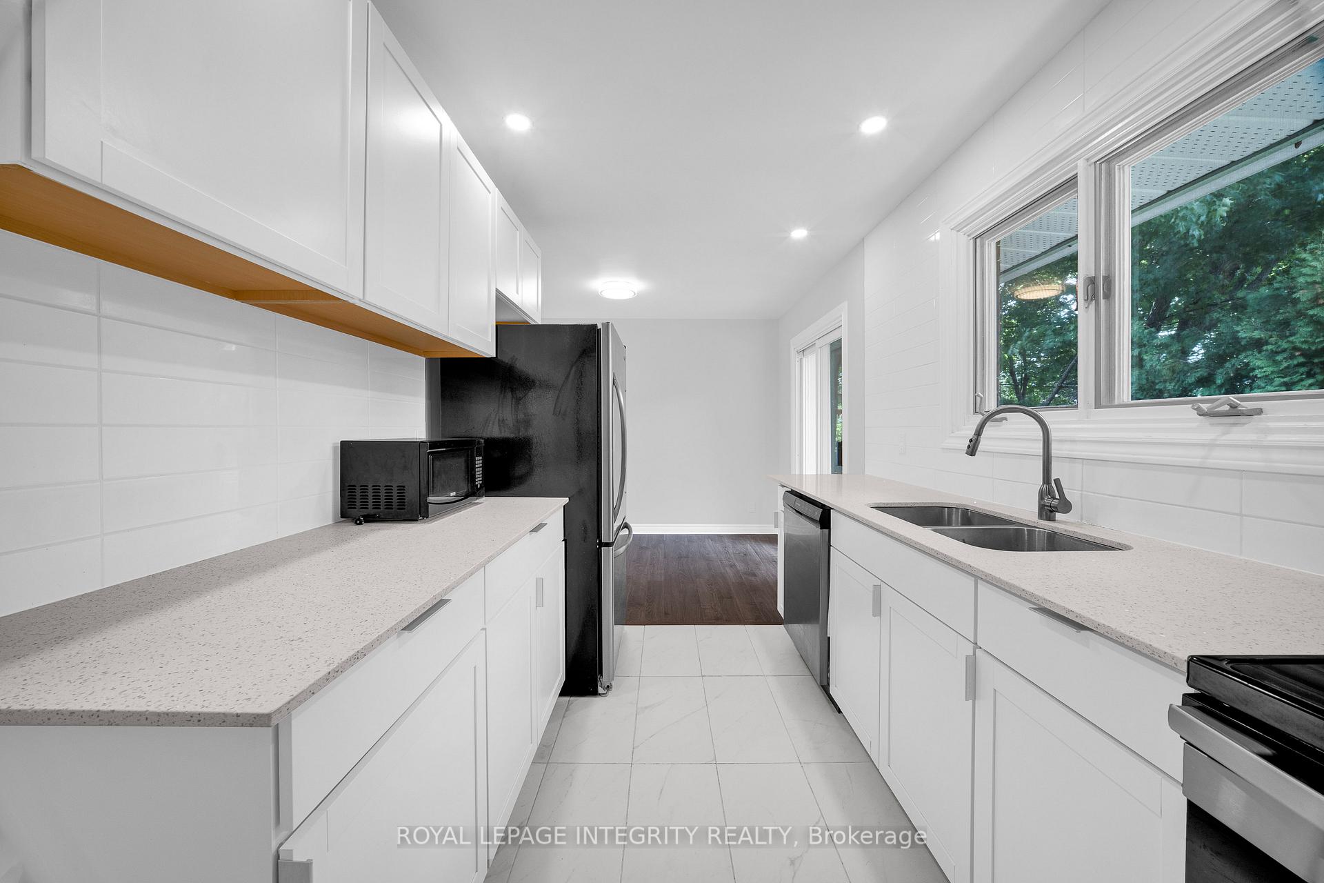 Photo 19 of 18 Sullivan Avenue, Ottawa, Meadowlands/Crestview — HOMEH
