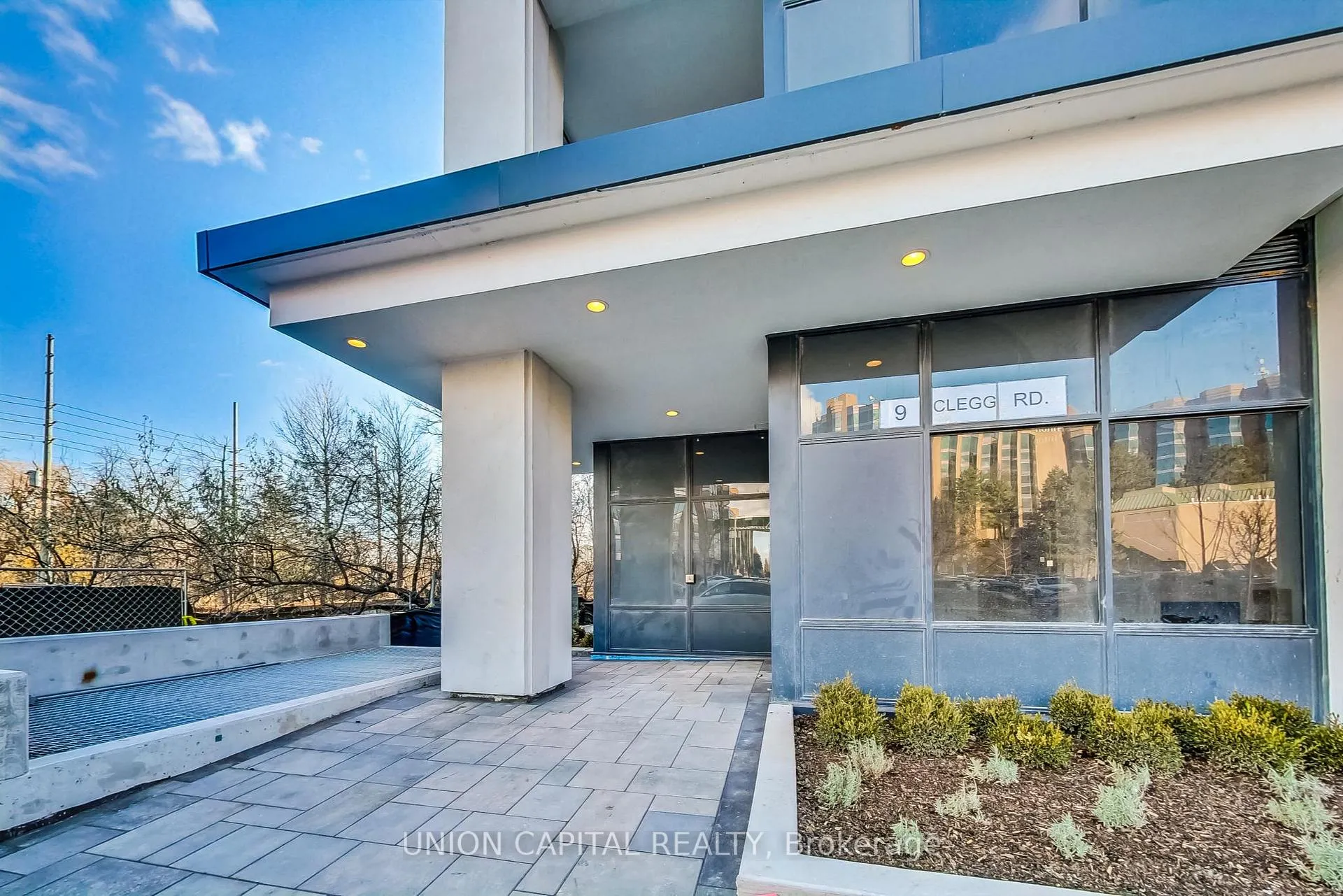 Photo 2 of Unit 1107N, 9 Clegg Road, Markham, Unionville — HOMEH