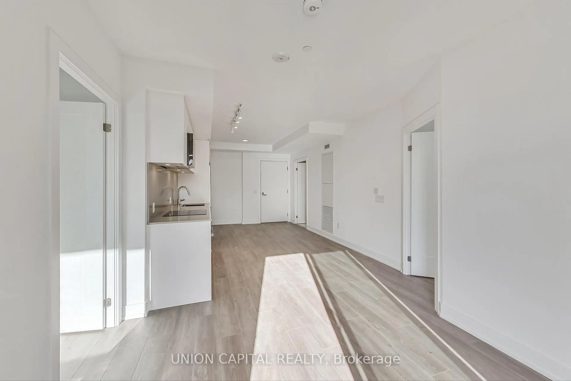 Photo 6 of Unit 1107N, 9 Clegg Road, Markham, Unionville — HOMEH