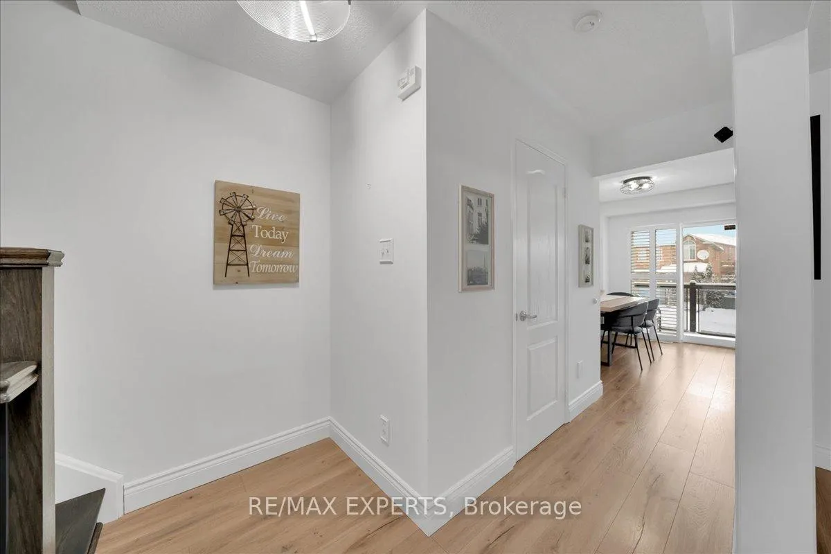 Photo 12 of Unit 36, 165 Fieldstone Drive, Vaughan, East Woodbridge — HOMEH