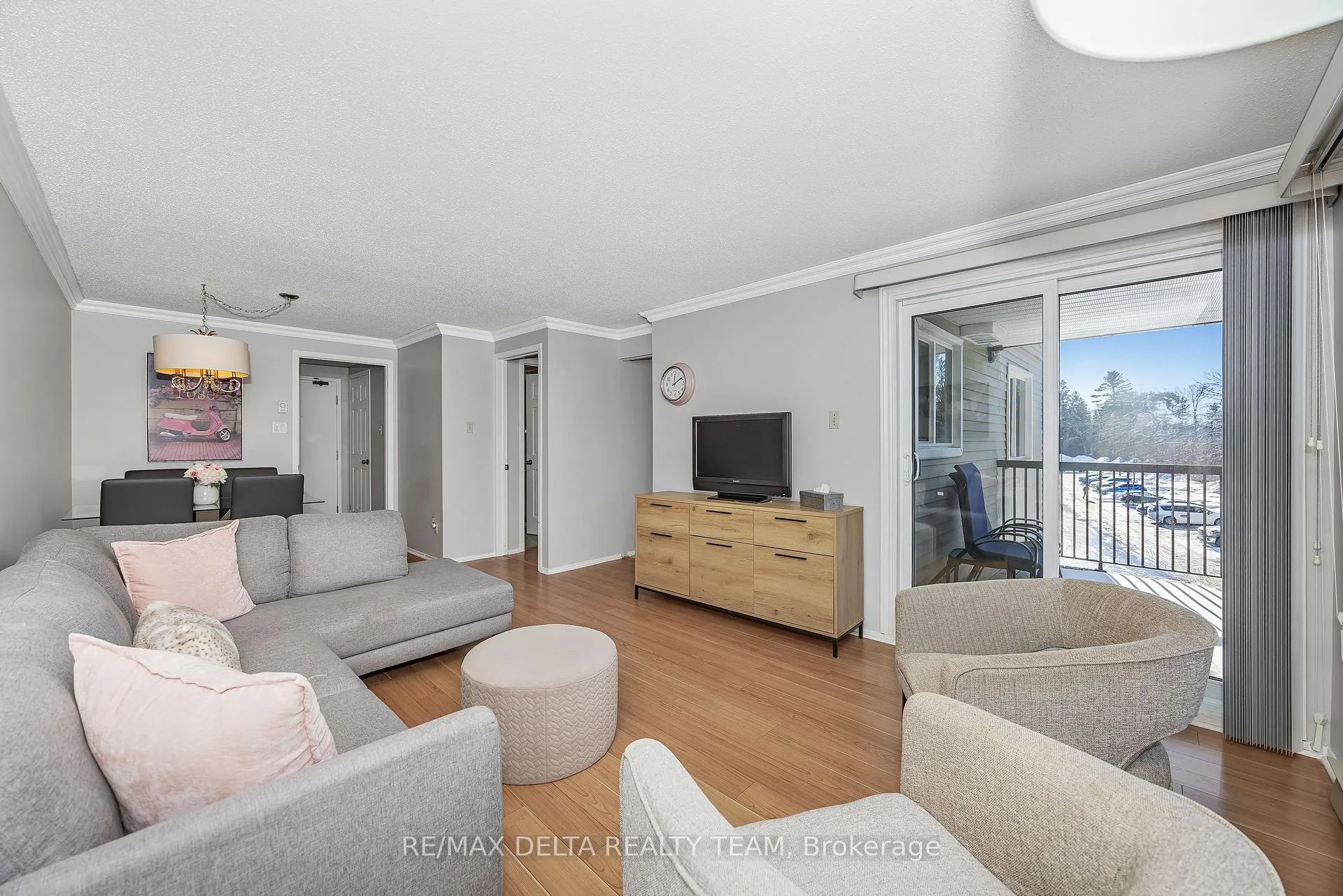 Photo 5 of Unit 303, 6434 Bilberry Drive, Ottawa, Orleans Wood — HOMEH