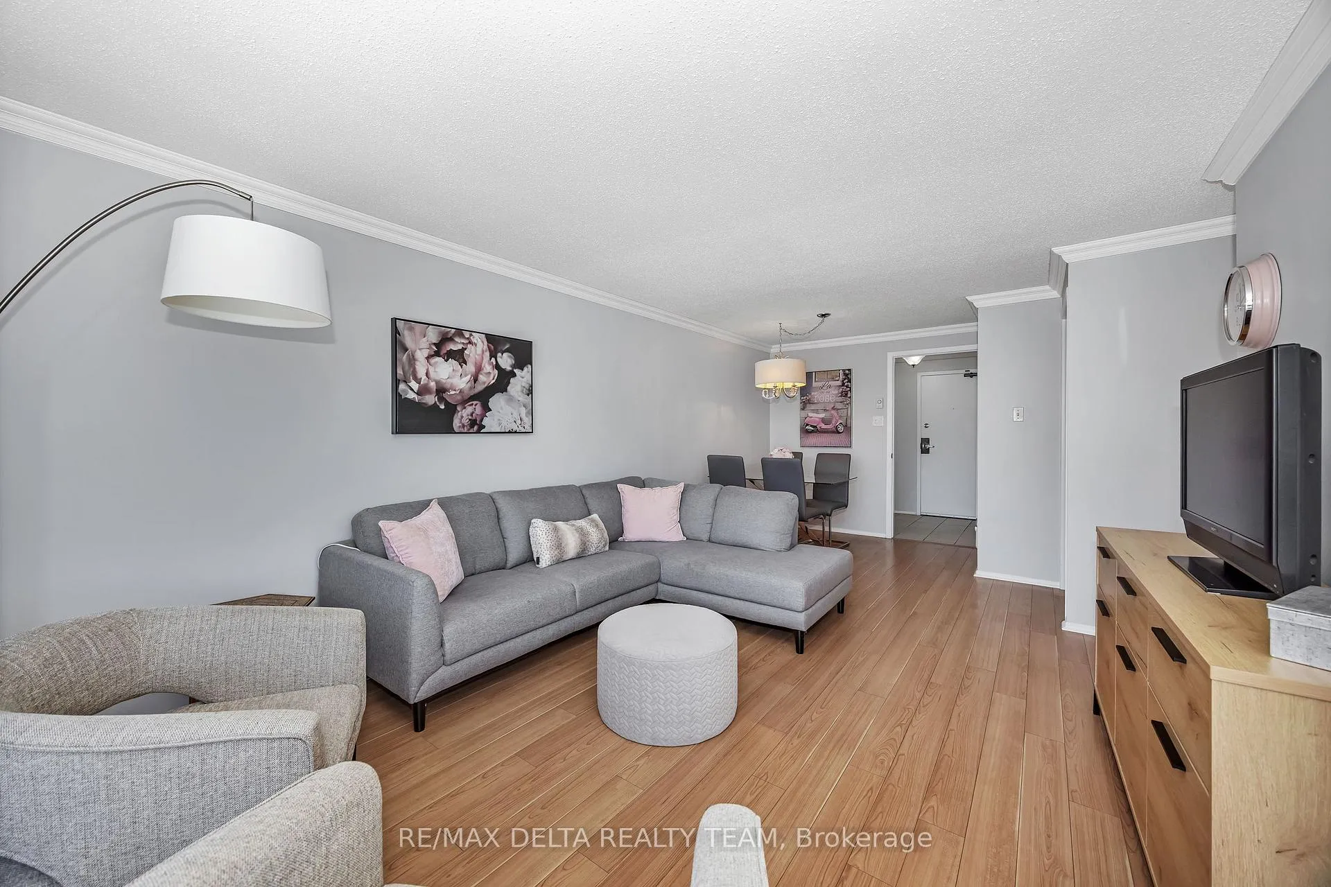 Photo 7 of Unit 303, 6434 Bilberry Drive, Ottawa, Orleans Wood — HOMEH