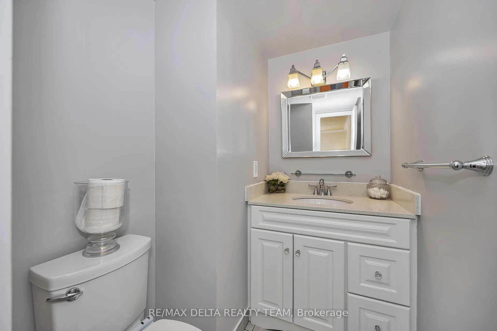 Photo 15 of Unit 303, 6434 Bilberry Drive, Ottawa, Orleans Wood — HOMEH