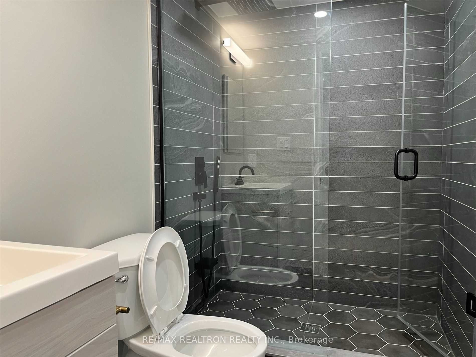 Photo 26 of 71 Fimco Crescent, Markham, Greensborough — HOMEH