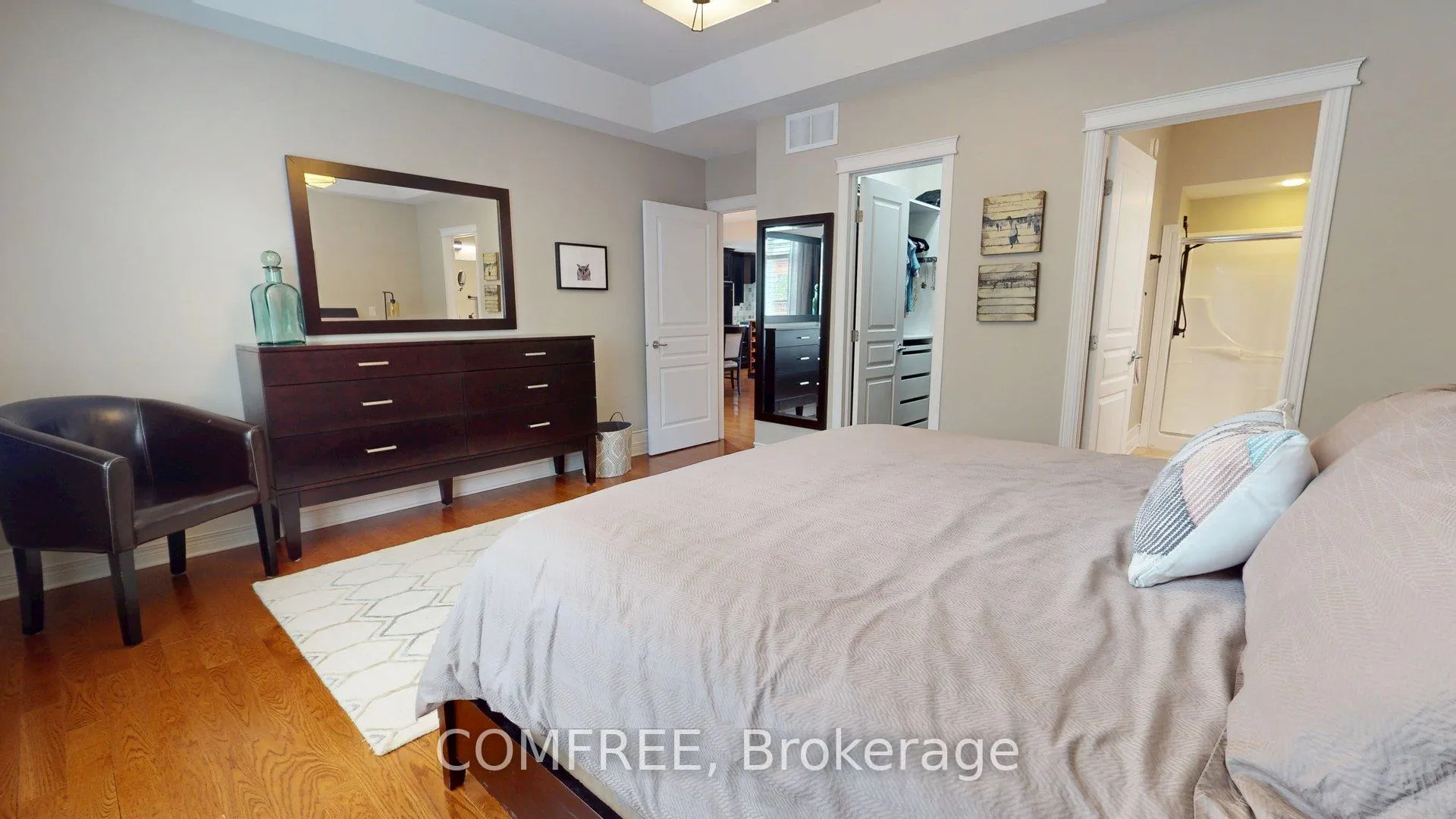 Photo 8 of 176 Solera Circle, Ottawa, Hunt Club Park/Greenboro — HOMEH