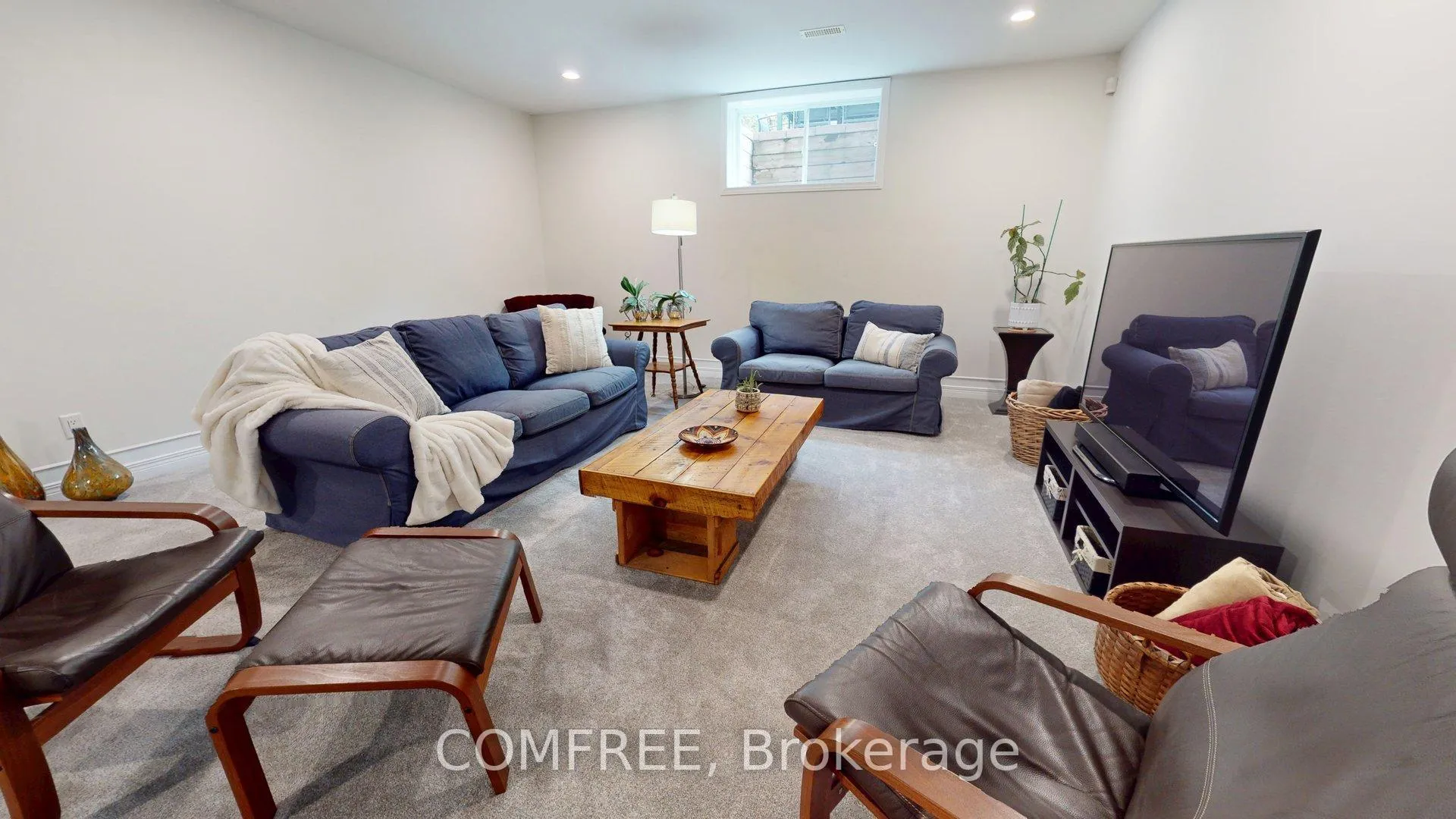Photo 17 of 176 Solera Circle, Ottawa, Hunt Club Park/Greenboro — HOMEH