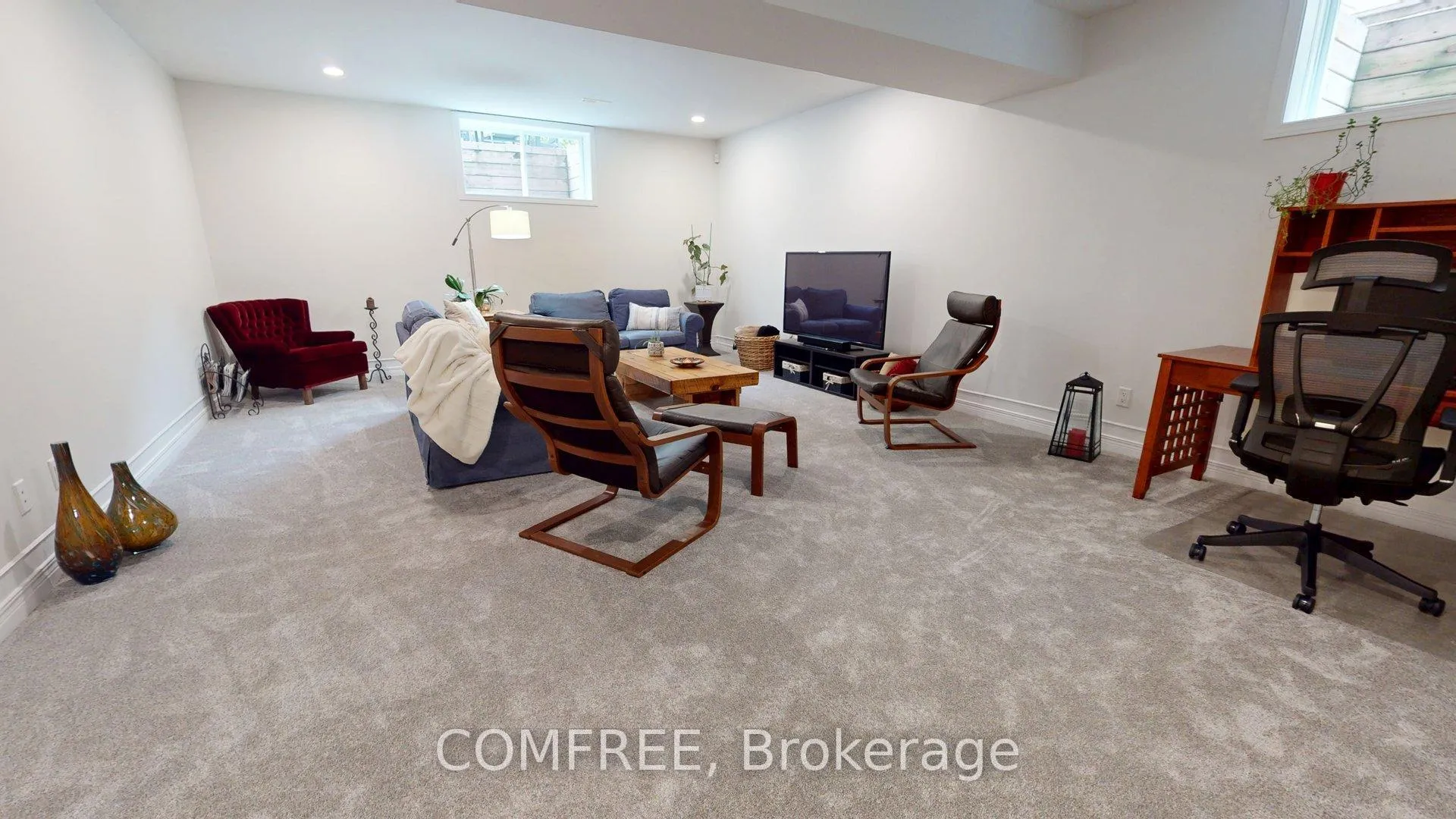 Photo 18 of 176 Solera Circle, Ottawa, Hunt Club Park/Greenboro — HOMEH
