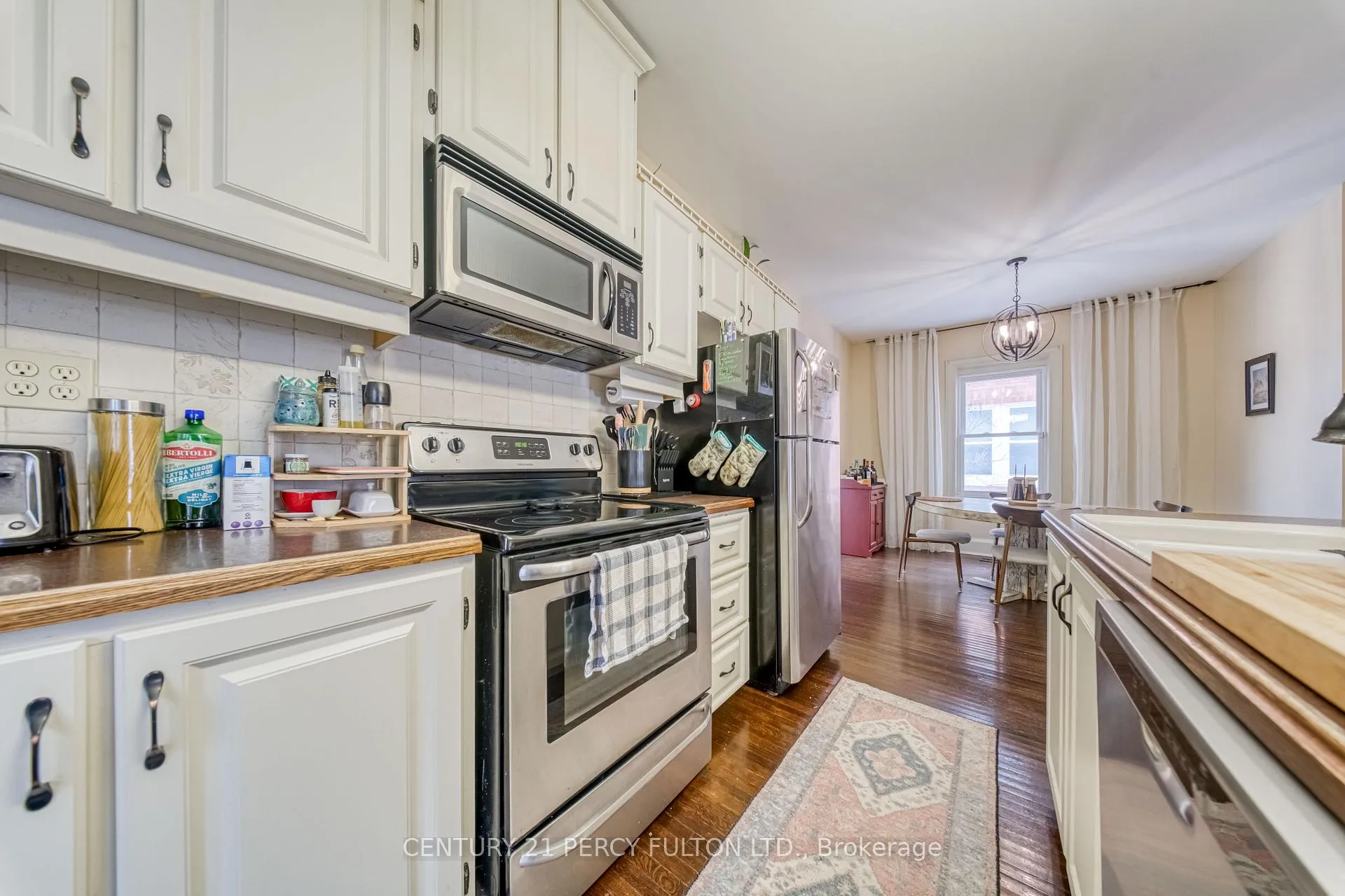 Photo 11 of 70 Drew Street, Oshawa, Central — HOMEH