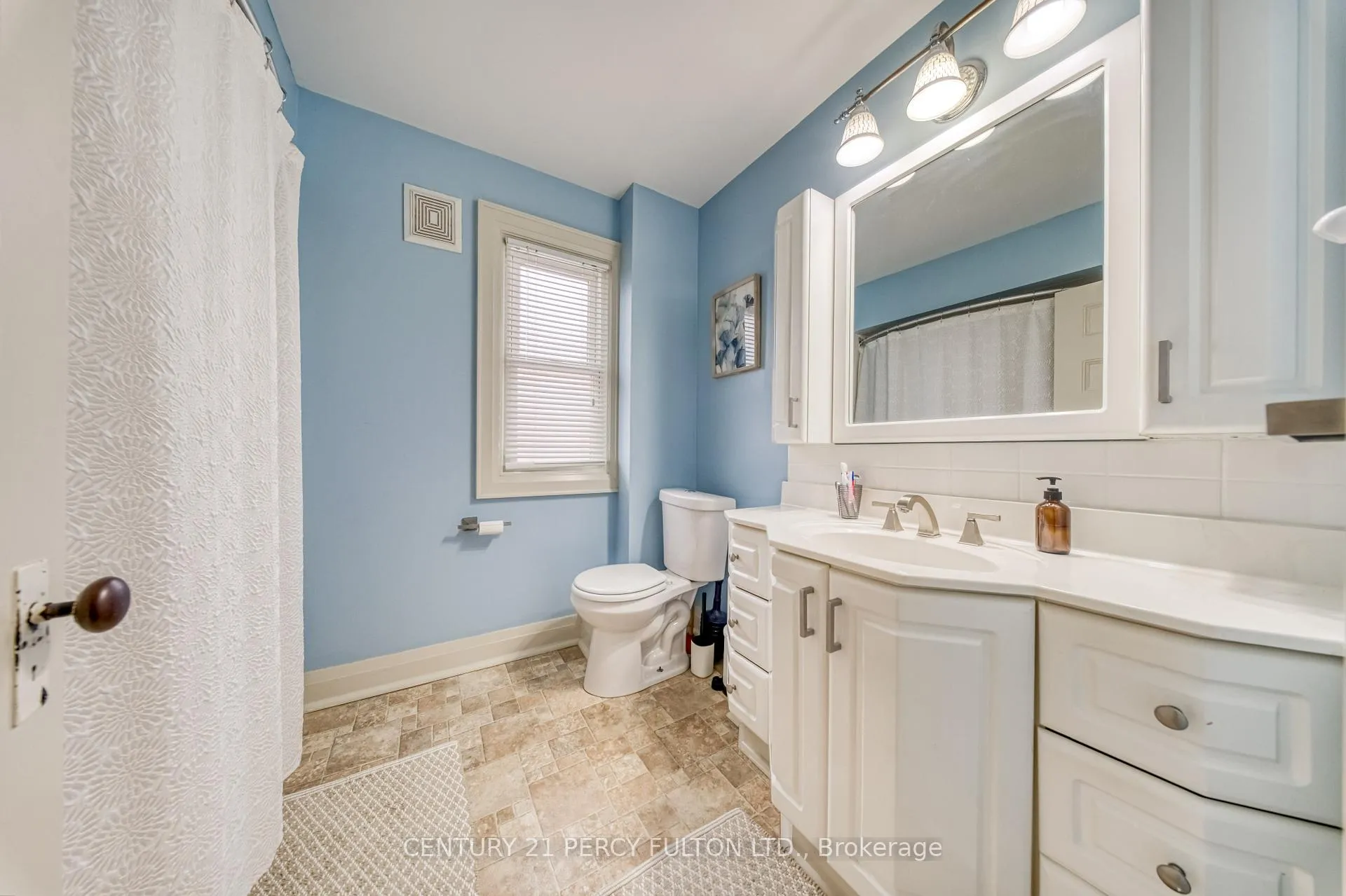 Photo 24 of 70 Drew Street, Oshawa, Central — HOMEH