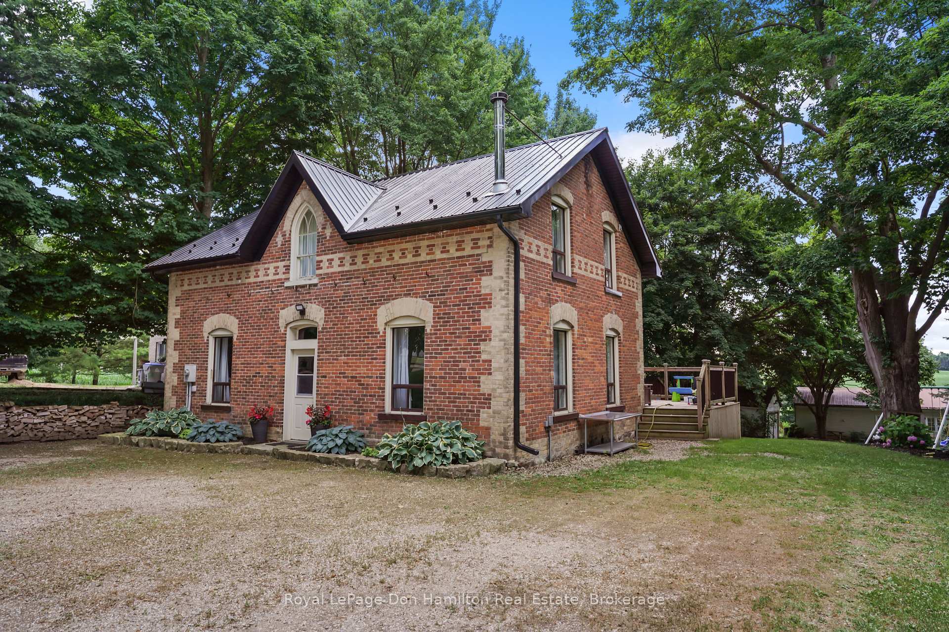 Photo 1 of 44683 Perth Line 86, Huron East, Brussels — HOMEH