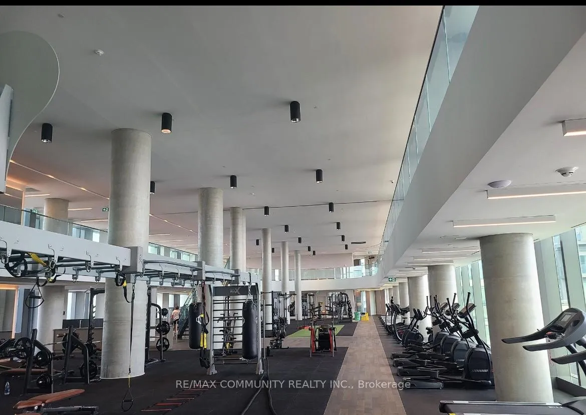 Photo 8 of Unit 5111, 7890 Jane Street, Vaughan, Vaughan Corporate Centre — HOMEH