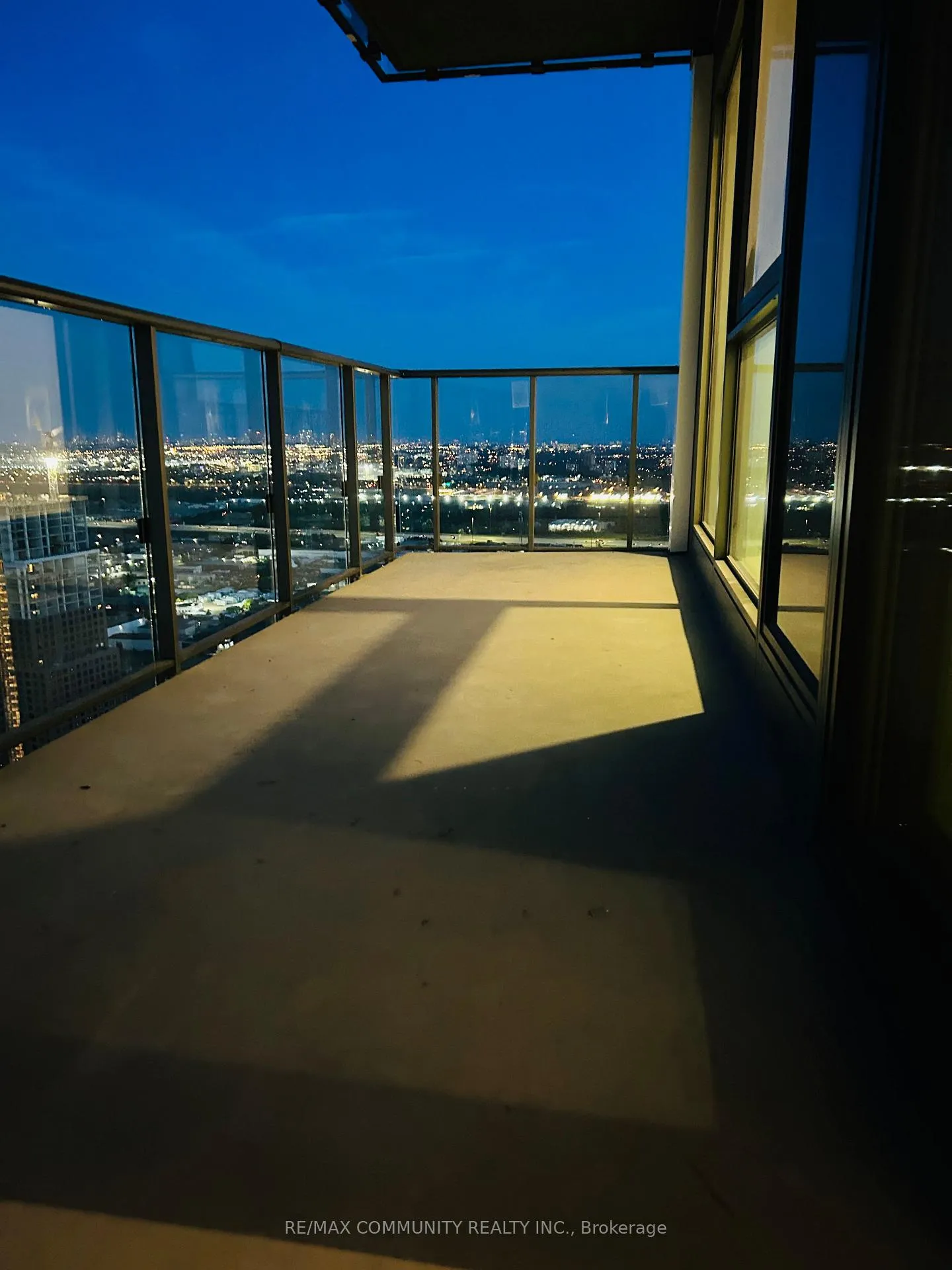 Photo 11 of Unit 5111, 7890 Jane Street, Vaughan, Vaughan Corporate Centre — HOMEH
