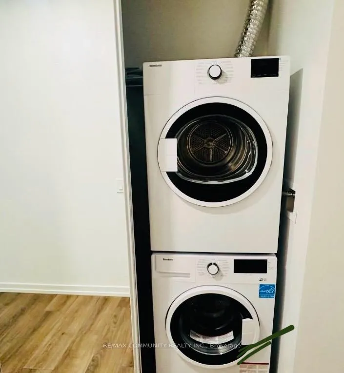 Photo 12 of Unit 5111, 7890 Jane Street, Vaughan, Vaughan Corporate Centre — HOMEH